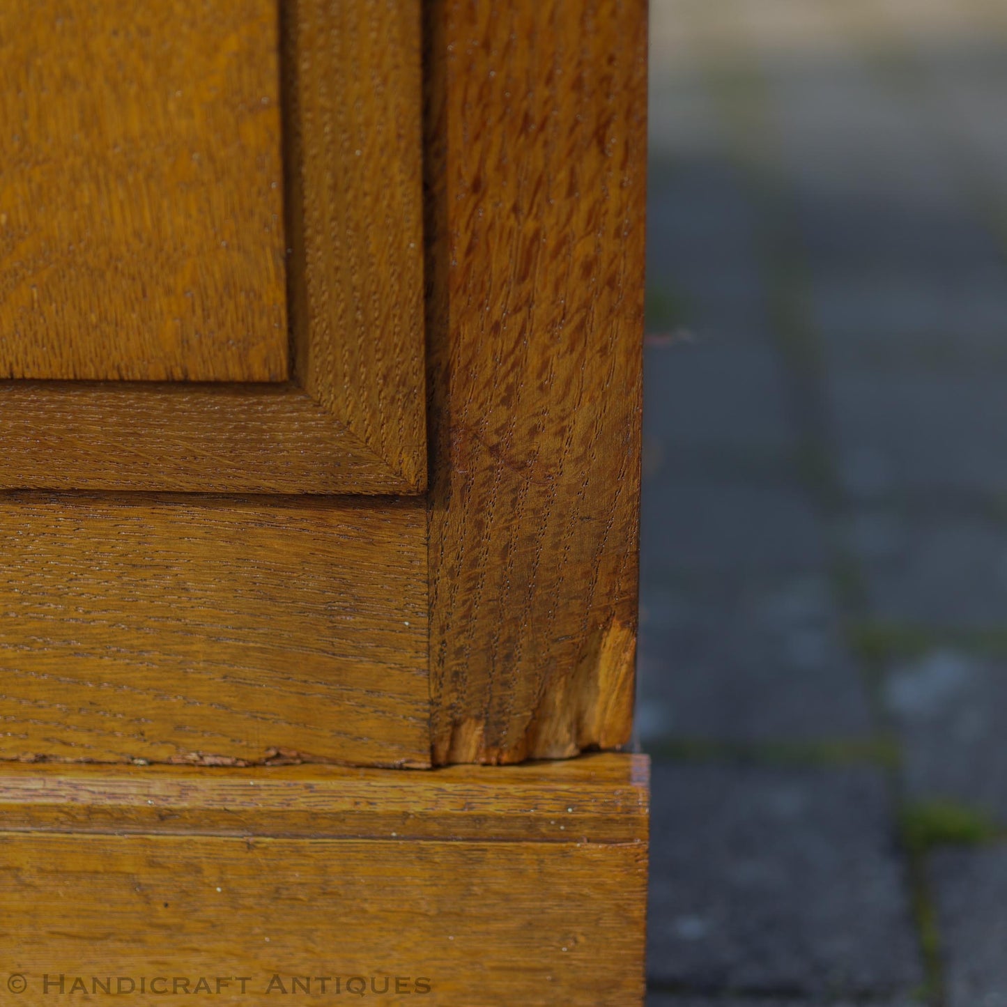 Brynmawr Furniture Company Arts & Crafts Cotswold School English Oak Wardrobe c. 1930.