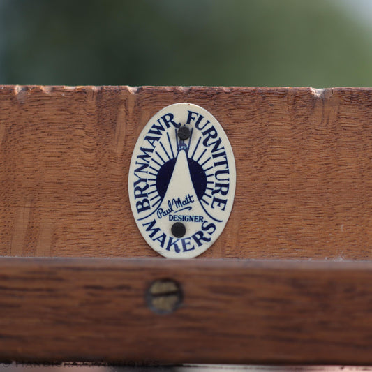 Brynmawr Furniture Company Arts & Crafts Cotswold School English Oak Wardrobe c. 1930.