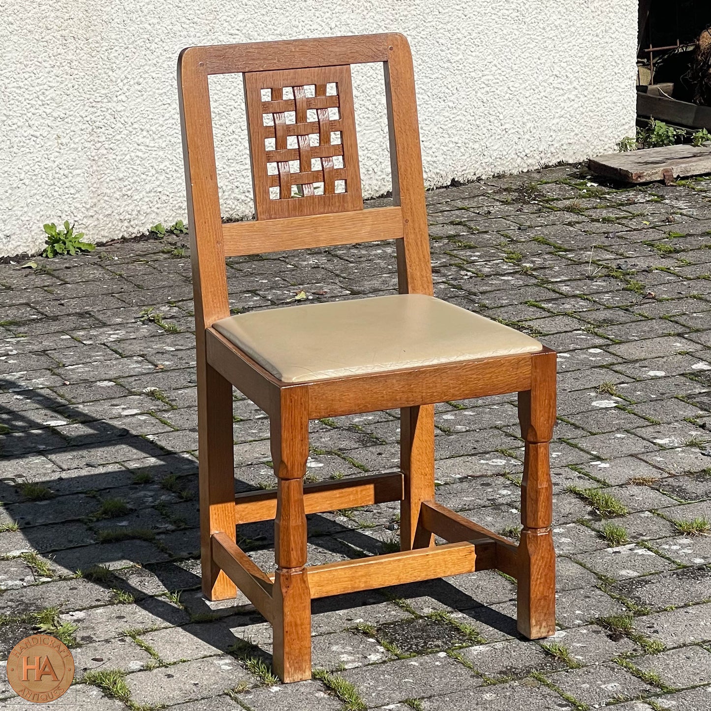 Set of 4 Derek ‘Lizardman’ Slater Arts & Crafts Yorkshire School Lattice Back English Oak Chairs