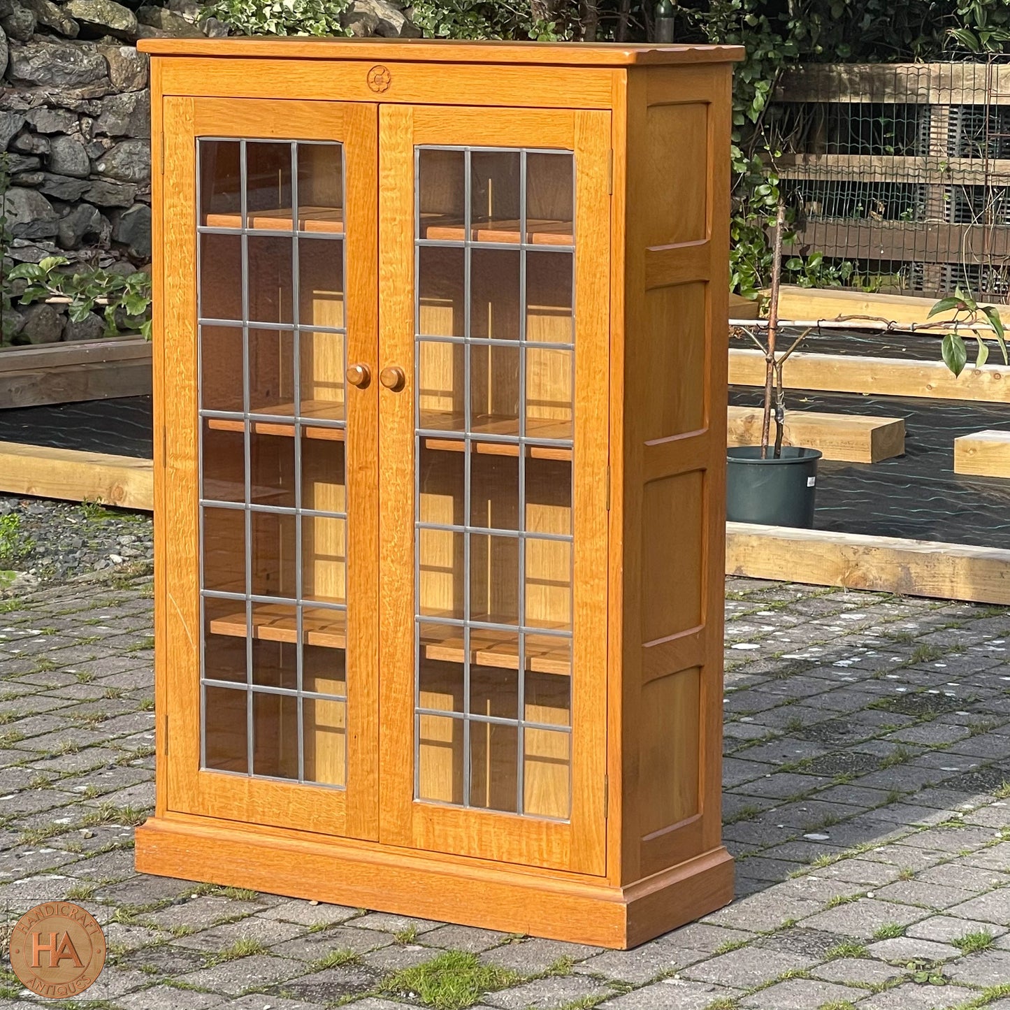 K. A. Wilkinson Arts & Crafts Yorkshire School English Oak Bookcase 1989.