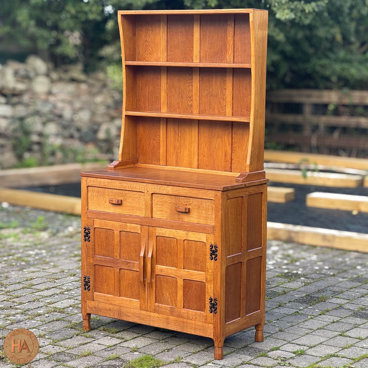 Derek 'Lizardman' Slater Arts & Crafts Yorkshire School English Oak Dresser