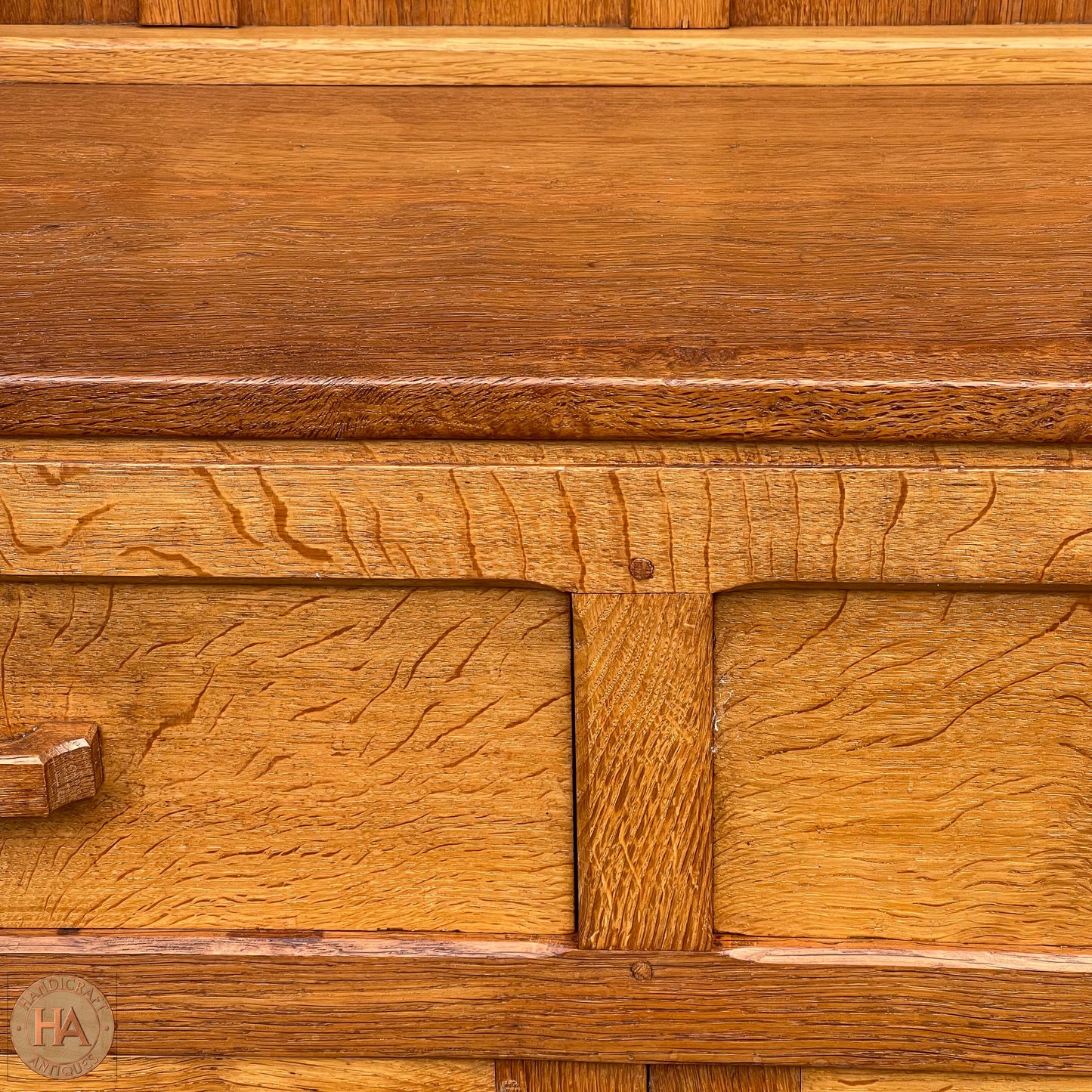 Derek 'Lizardman' Slater Arts & Crafts Yorkshire School English Oak Dresser