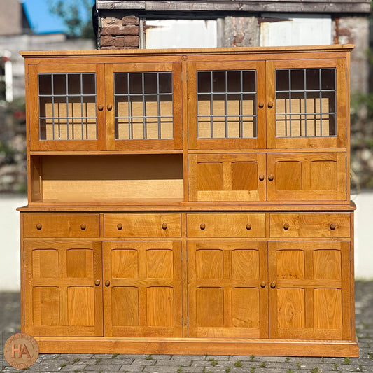 K. A. Wilkinson Arts & Crafts Yorkshire School English Oak Dresser 1989.