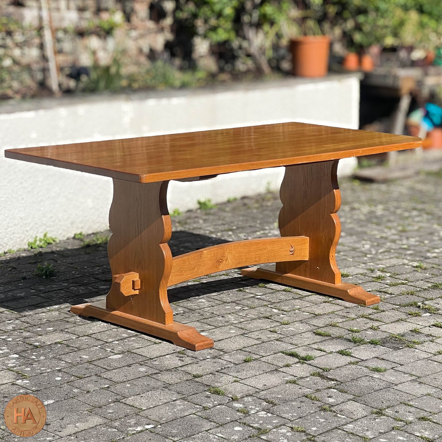 Unicornman (Coxwold Cabinet Makers) Arts & Crafts Yorkshire School Oak Dining Table