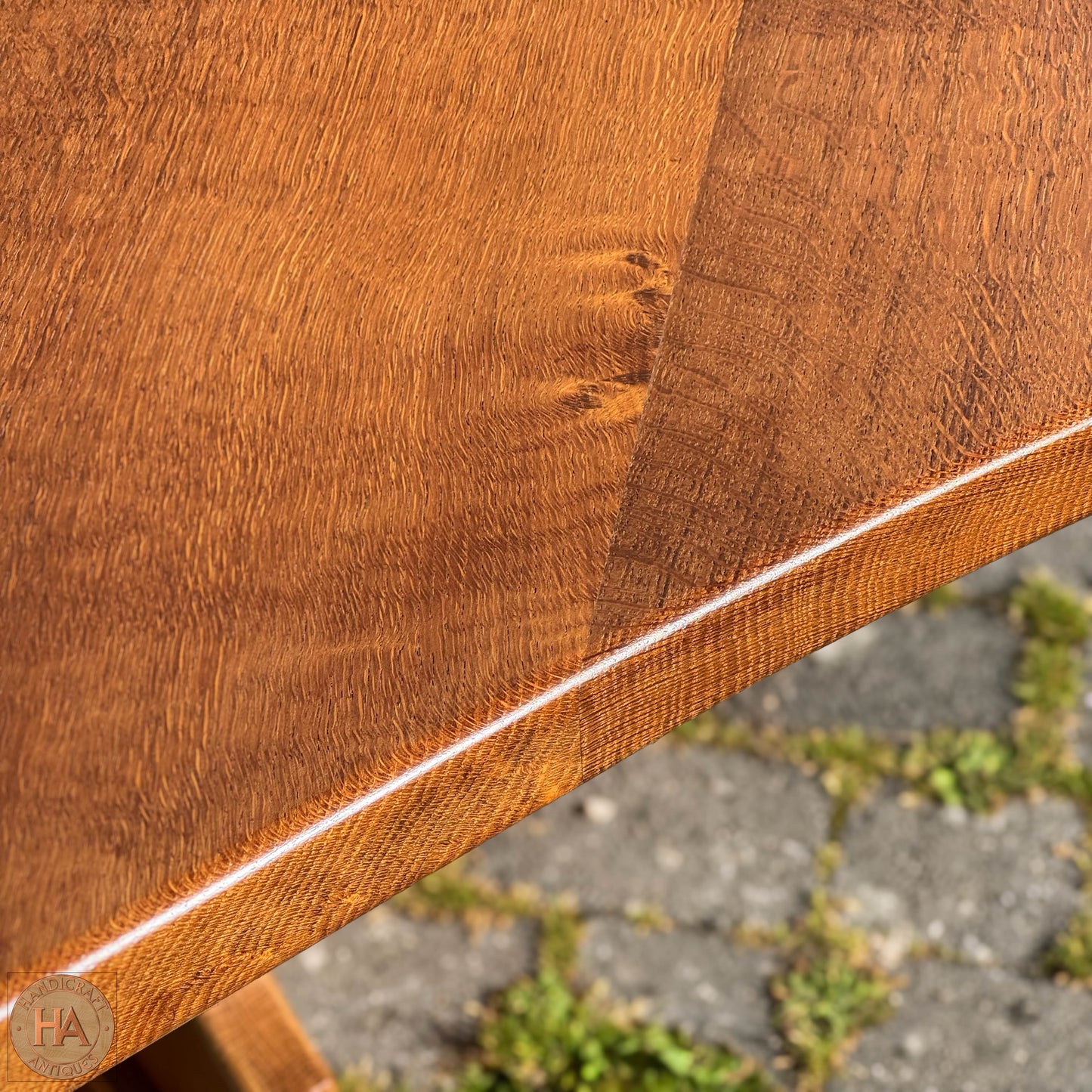 Horace 'Knightman' Knight Arts & Crafts Yorkshire School English Oak Dining Table c. 1980.