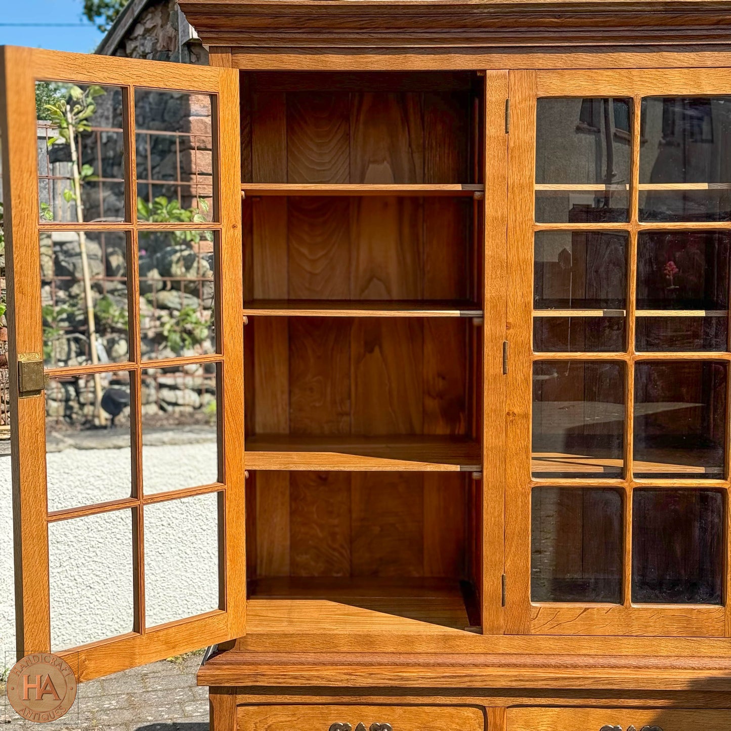 Acornman (Ex-Mouseman) Arts & Crafts Yorkshire School English Oak Dresser