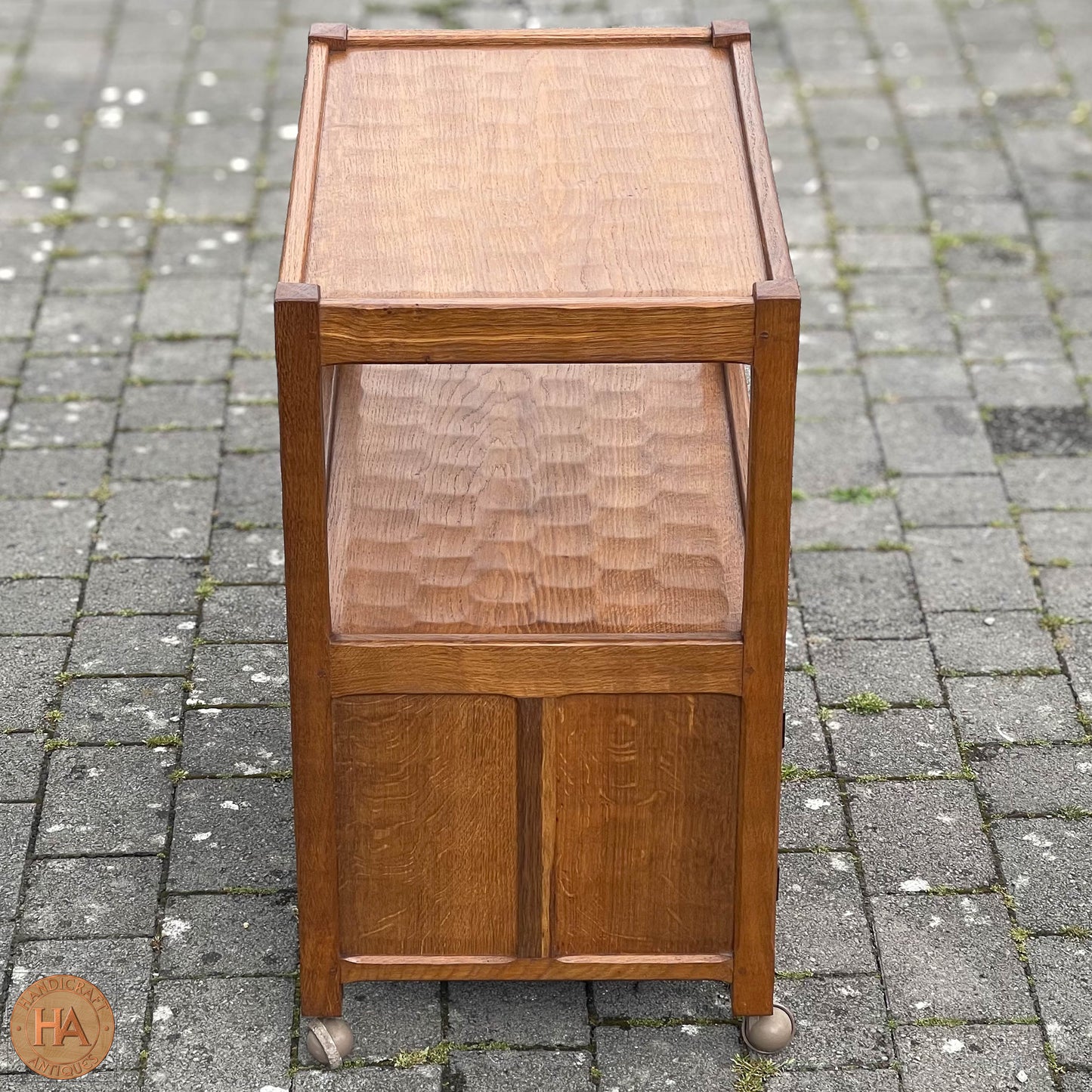 Acornman (Ex-Mouseman) Arts & Crafts Yorkshire School English Oak Tea Trolley