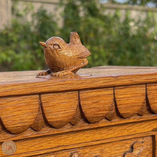 Bob ‘Wrenman’ Hunter Arts & Crafts Yorkshire School English Oak Dresser c. 1980.
