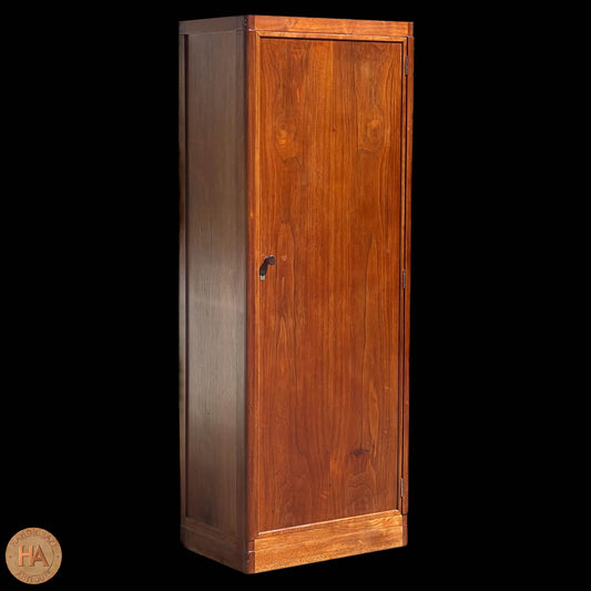 Gordon Russell Arts & Crafts Cotswold School Walnut Wardrobe c. 1935.