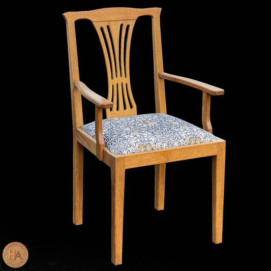 Horace 'Knightman' Knight Arts & Crafts Yorkshire School Oak Chair post 1990.