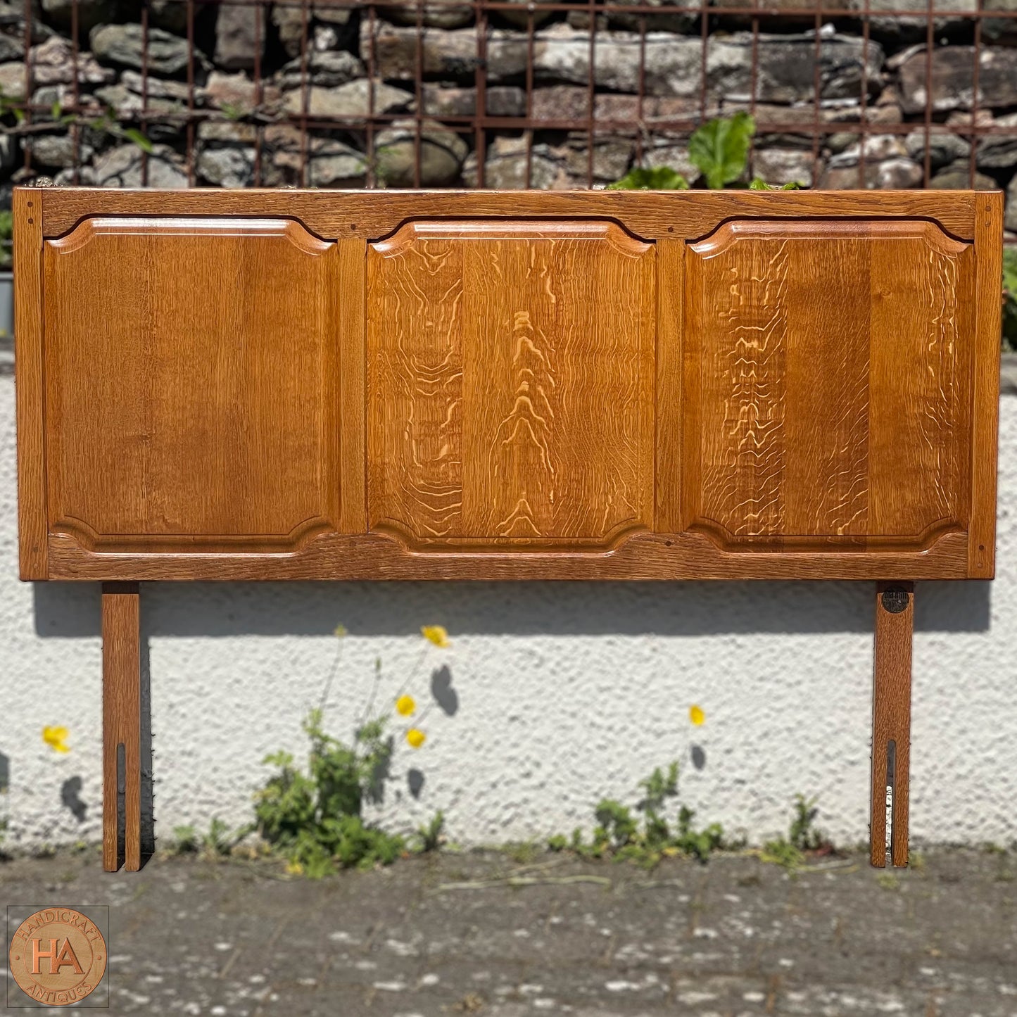Horace 'Knightman' Knight Arts & Crafts Yorkshire School Oak Headboard
