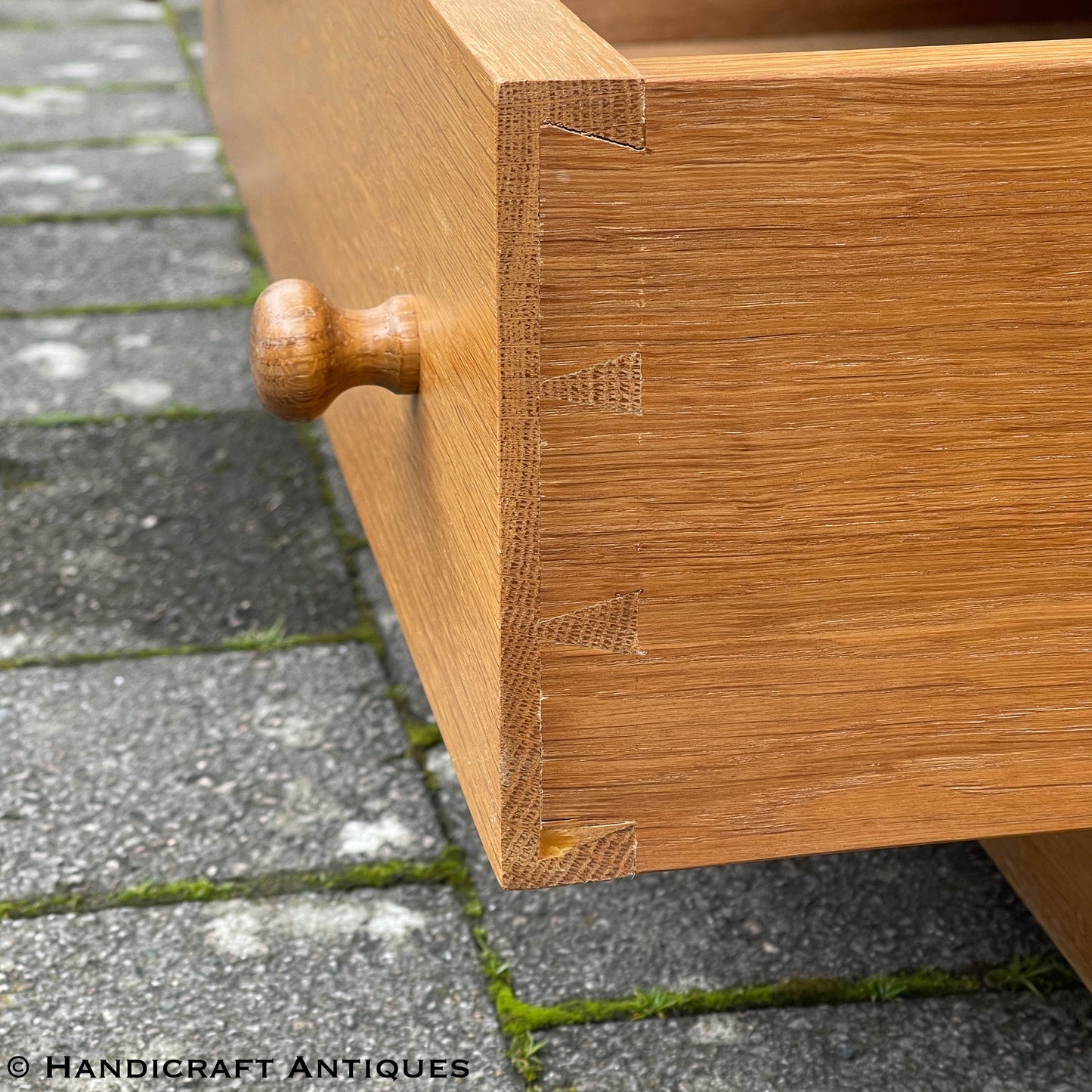 Michael 'Seahorseman‘ Riley Arts & Crafts Yorkshire School English Oak Media Unit post 1990.