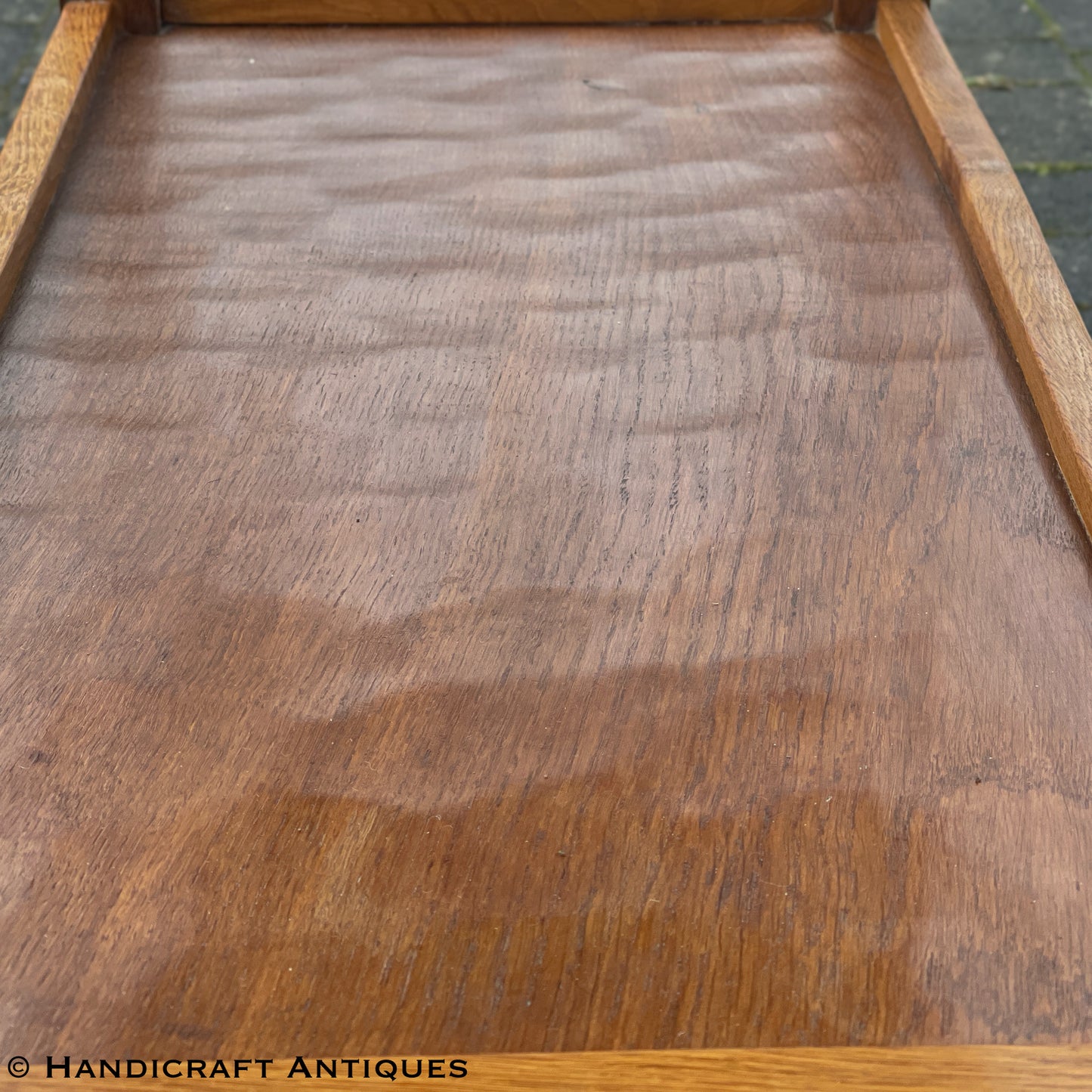 Peter ‘Rabbitman’ Heap Arts & Crafts Yorkshire School English Oak Tea Trolley c. 1970.