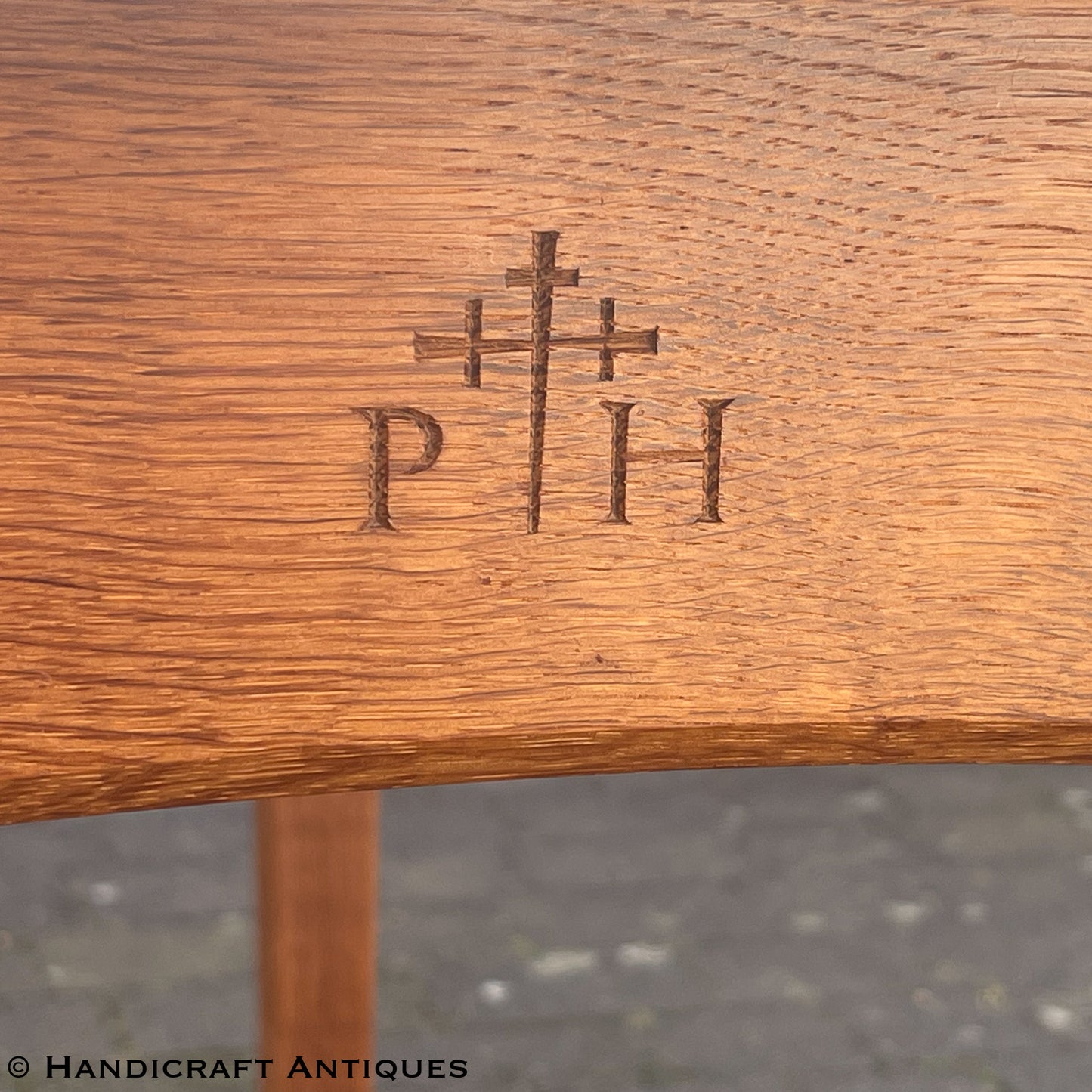 Peter Hall of Staveley Arts & Crafts Lakes School English Oak Dining Table c. 1990.