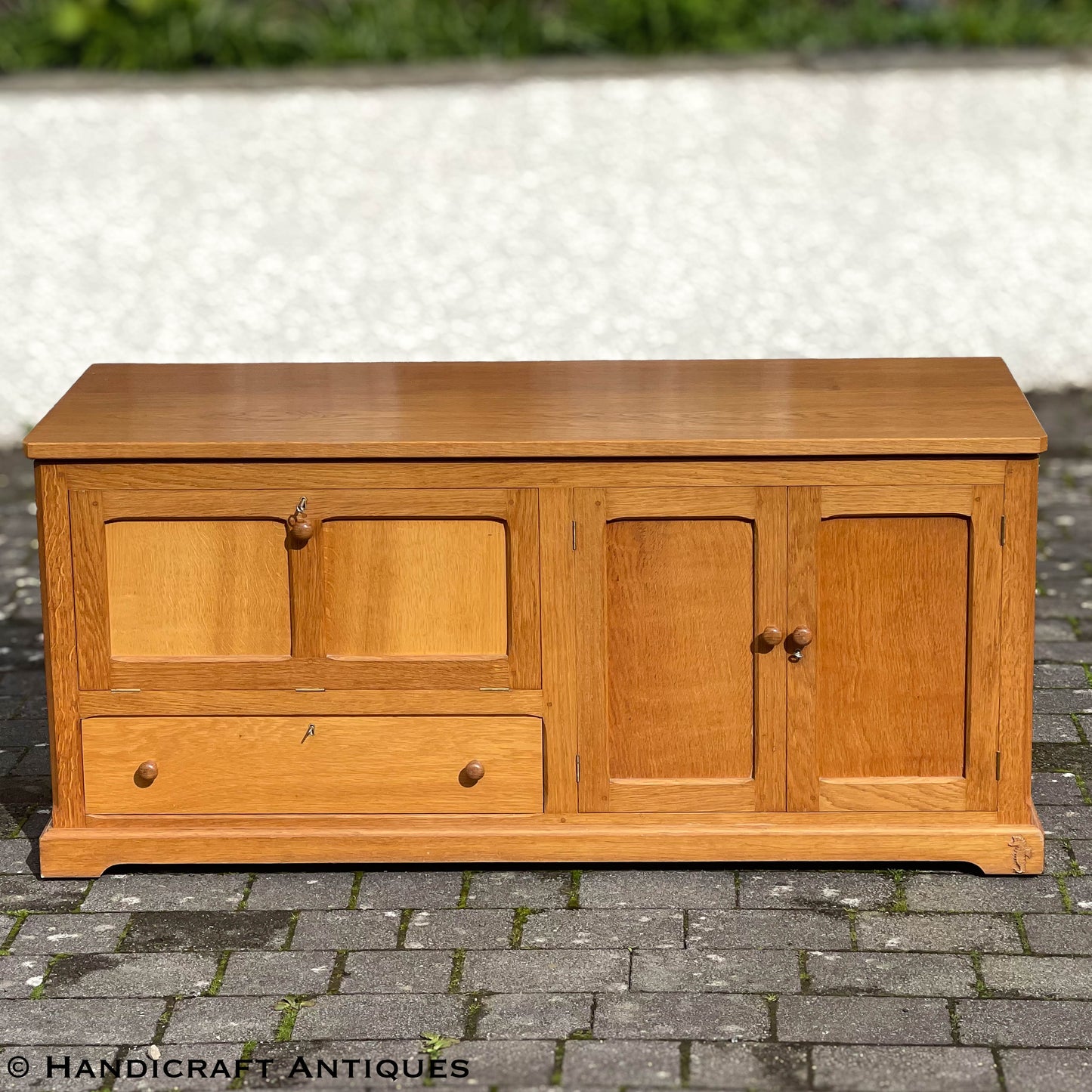 Michael 'Seahorseman‘ Riley Arts & Crafts Yorkshire School English Oak Media Unit post 1990.