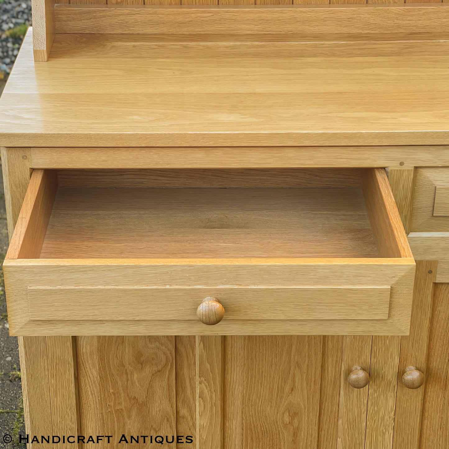 Coxwold Cabinet Makers 'Unicornman' Arts & Crafts Yorkshire School Oak Dresser post 1990.