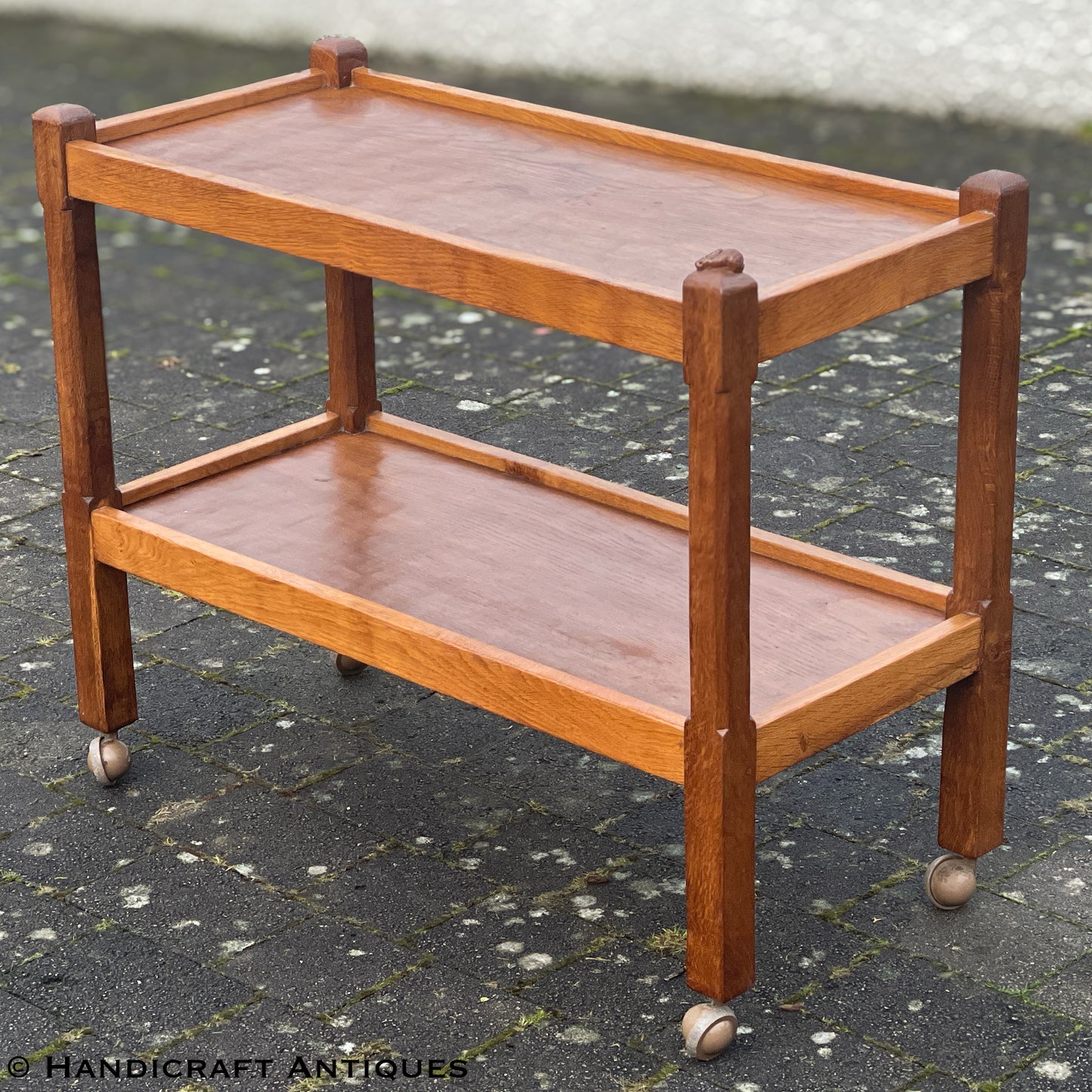 Peter ‘Rabbitman’ Heap Arts & Crafts Yorkshire School English Oak Tea Trolley c. 1970.