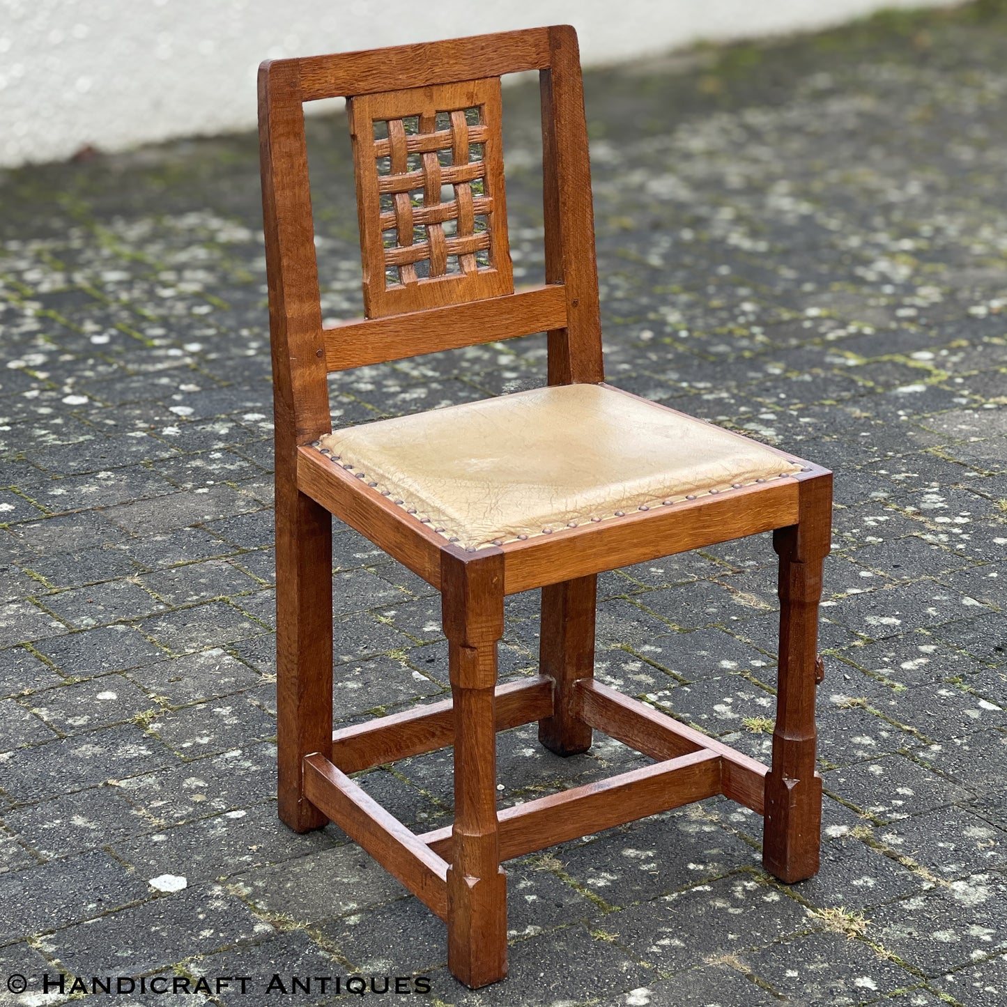 Set of 4 Peter ‘Rabbitman’ Heap Arts & Crafts Yorkshire School English Oak Chairs