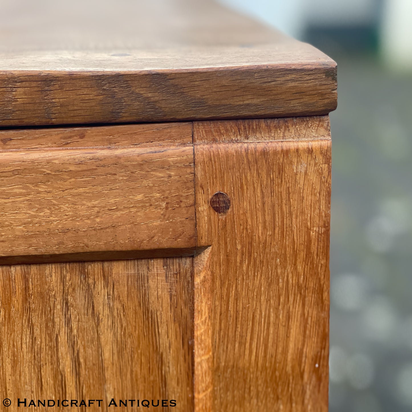 Peter ‘Rabbitman’ Heap Arts & Crafts Yorkshire School English Oak Chest c. 1970.