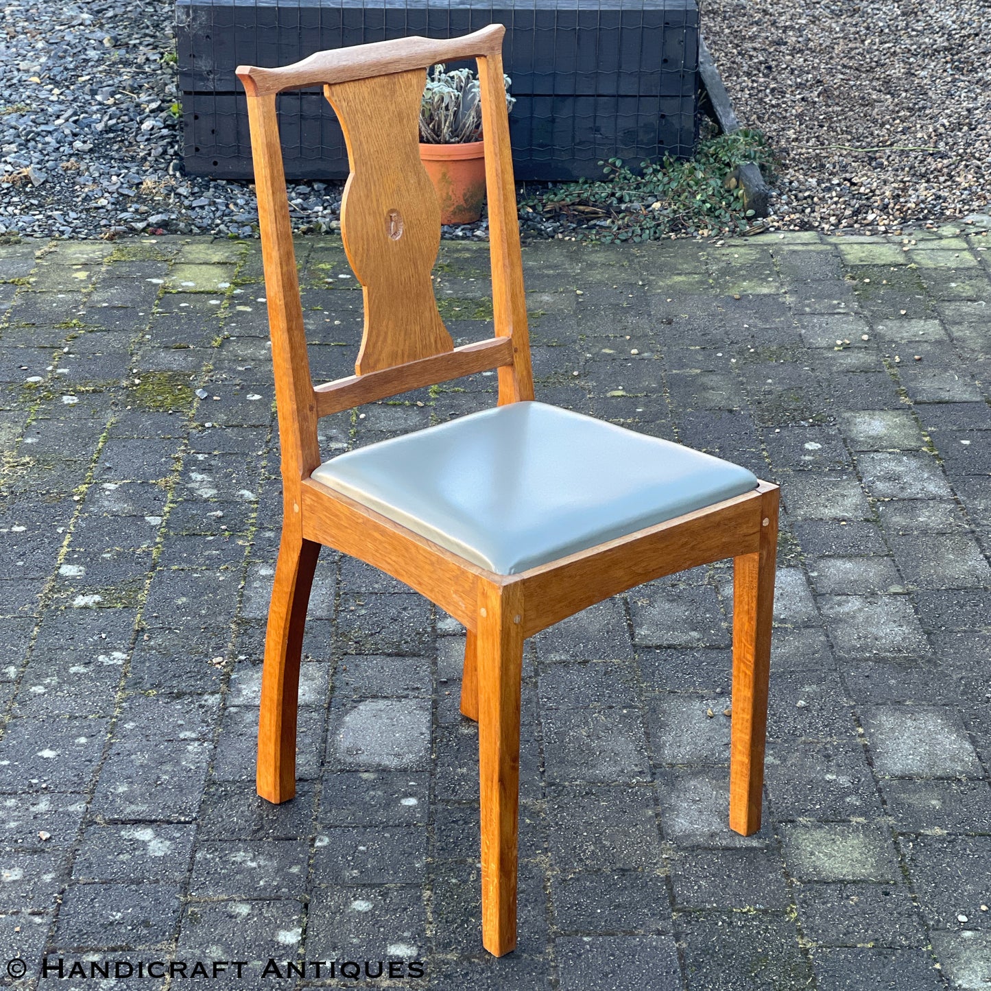 Set of 4 Albert Harrison Arts & Crafts Yorkshire School English Oak Chairs.