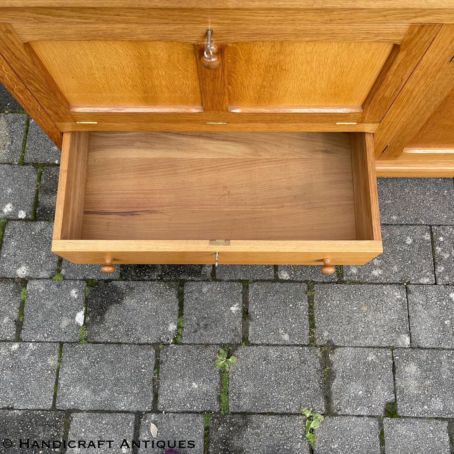 Michael 'Seahorseman‘ Riley Arts & Crafts Yorkshire School English Oak Media Unit post 1990.