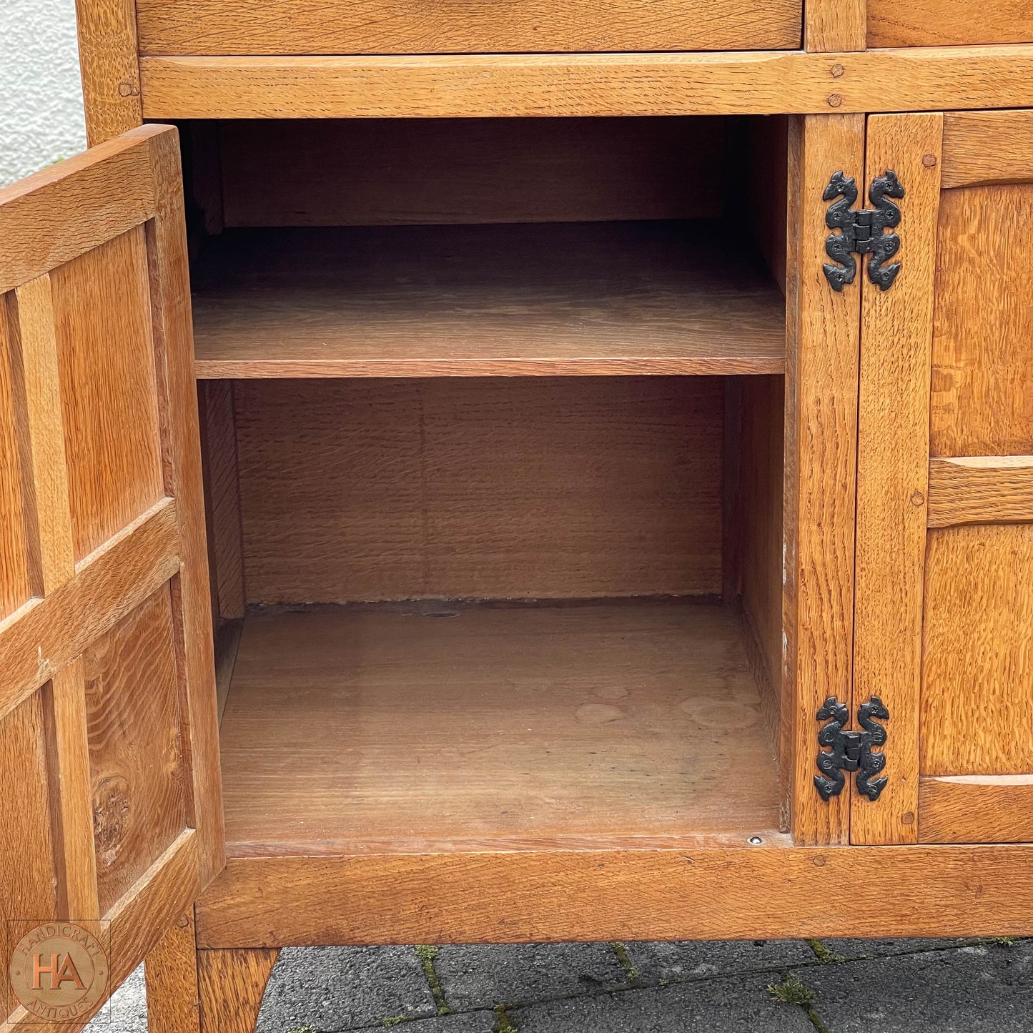 Robert 'Kingpost' Ingham Arts & Crafts Yorkshire School English Oak Sideboard c. 1970.