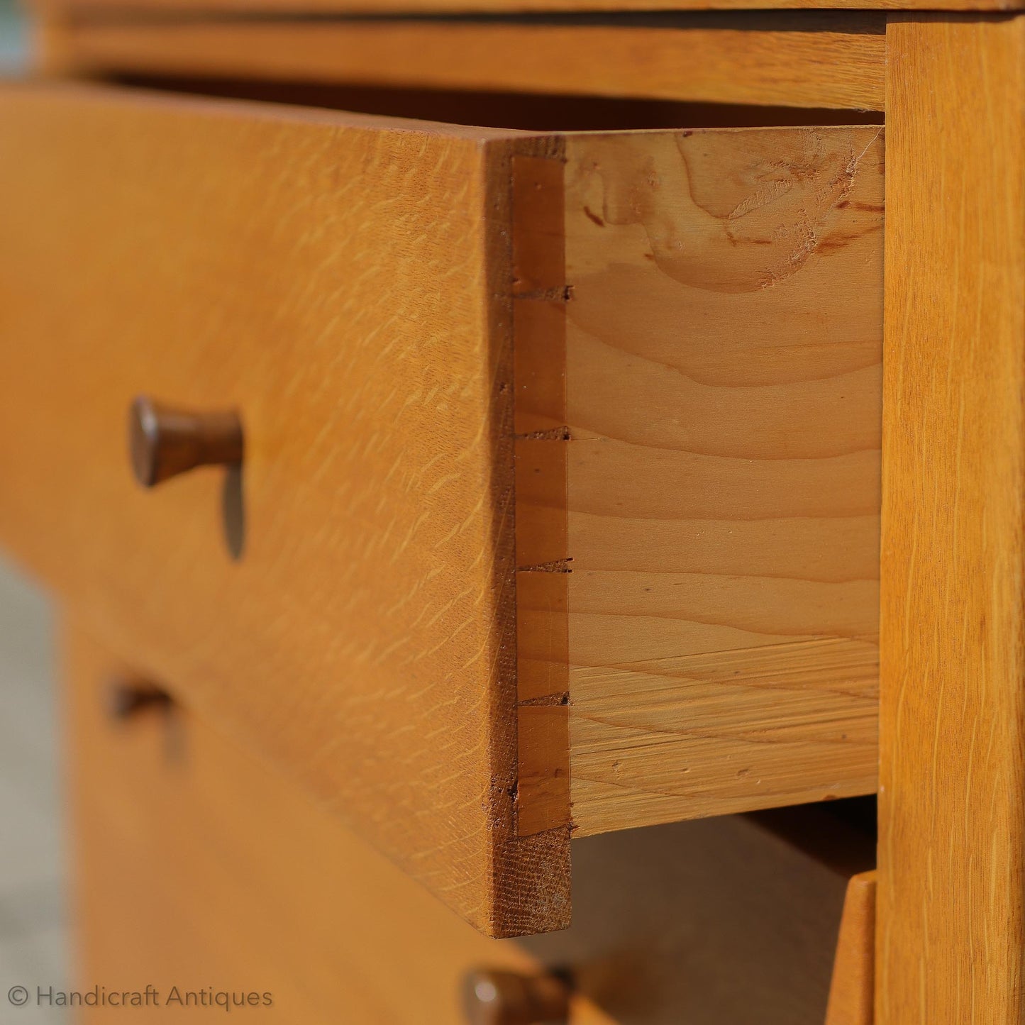 Gordon Russell Arts & Crafts Cotswold School English Oak Chest of Drawers c. 1935