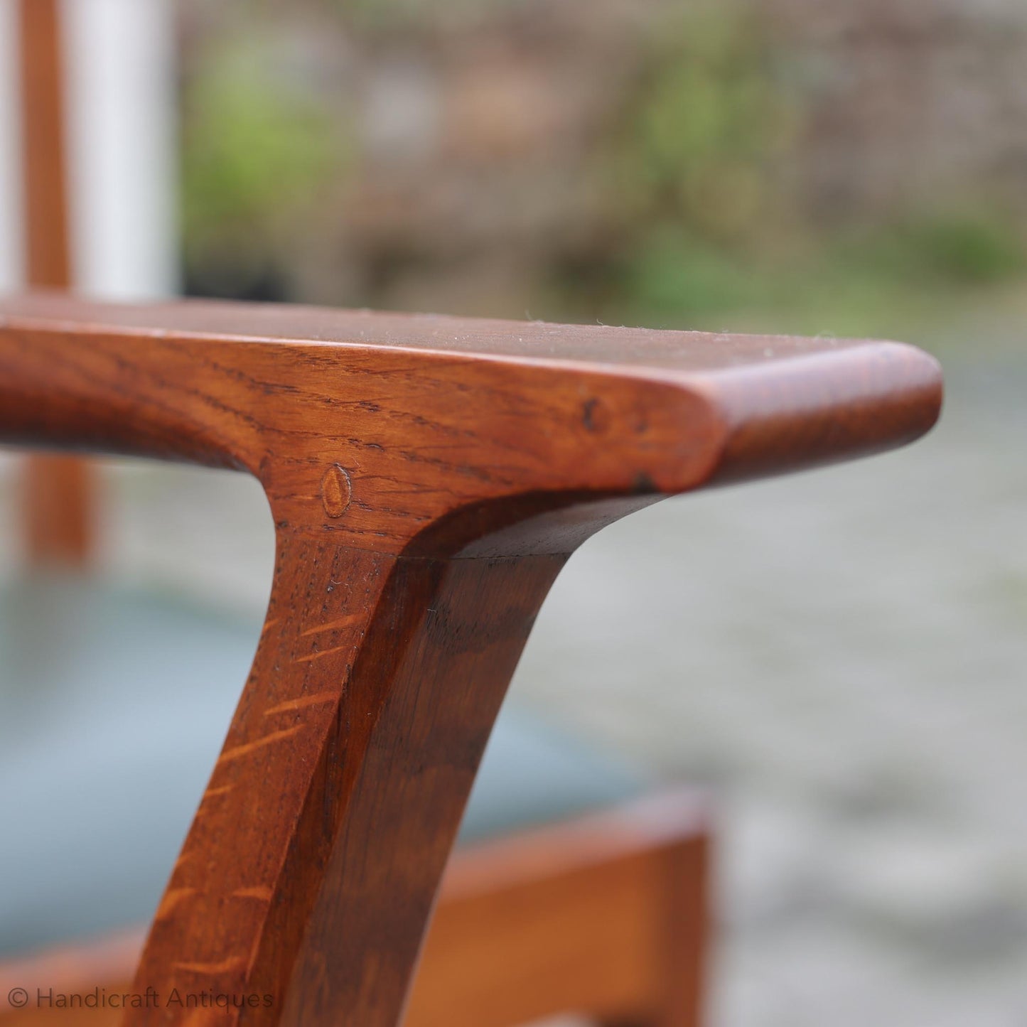 Set of 6 Acornman (Ex-Mouseman) Arts & Crafts Yorkshire School English Oak Chairs