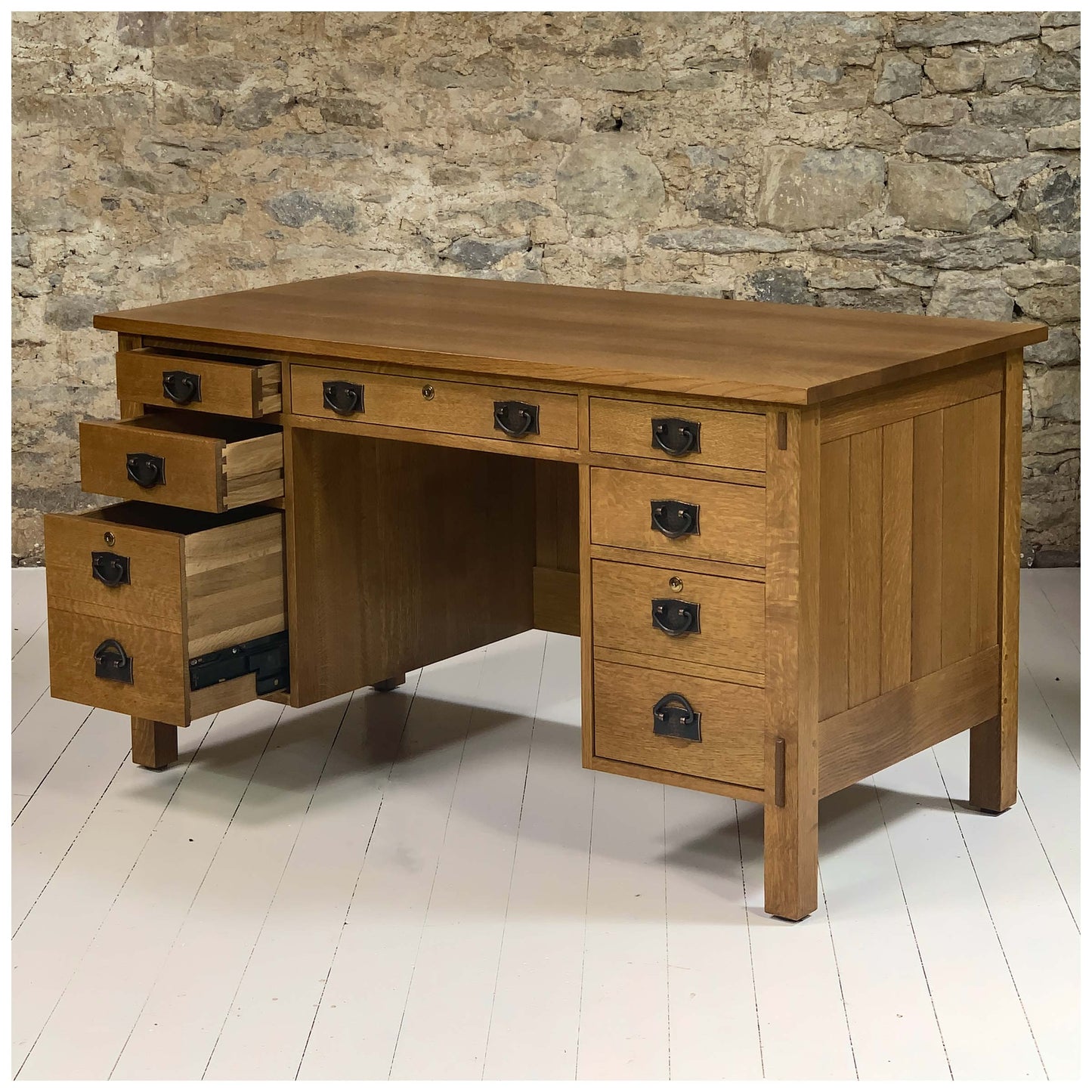 Stickley Furniture Arts & Crafts Mission School Oak Desk 2006