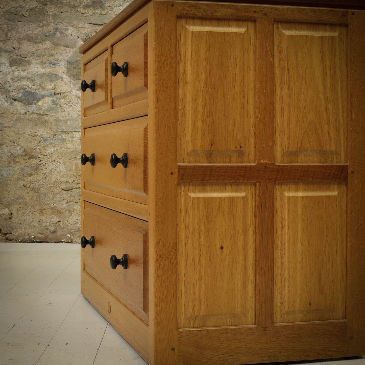 Phil Langstaff Arts & Crafts Yorkshire School English Oak Chest of Drawers (a)