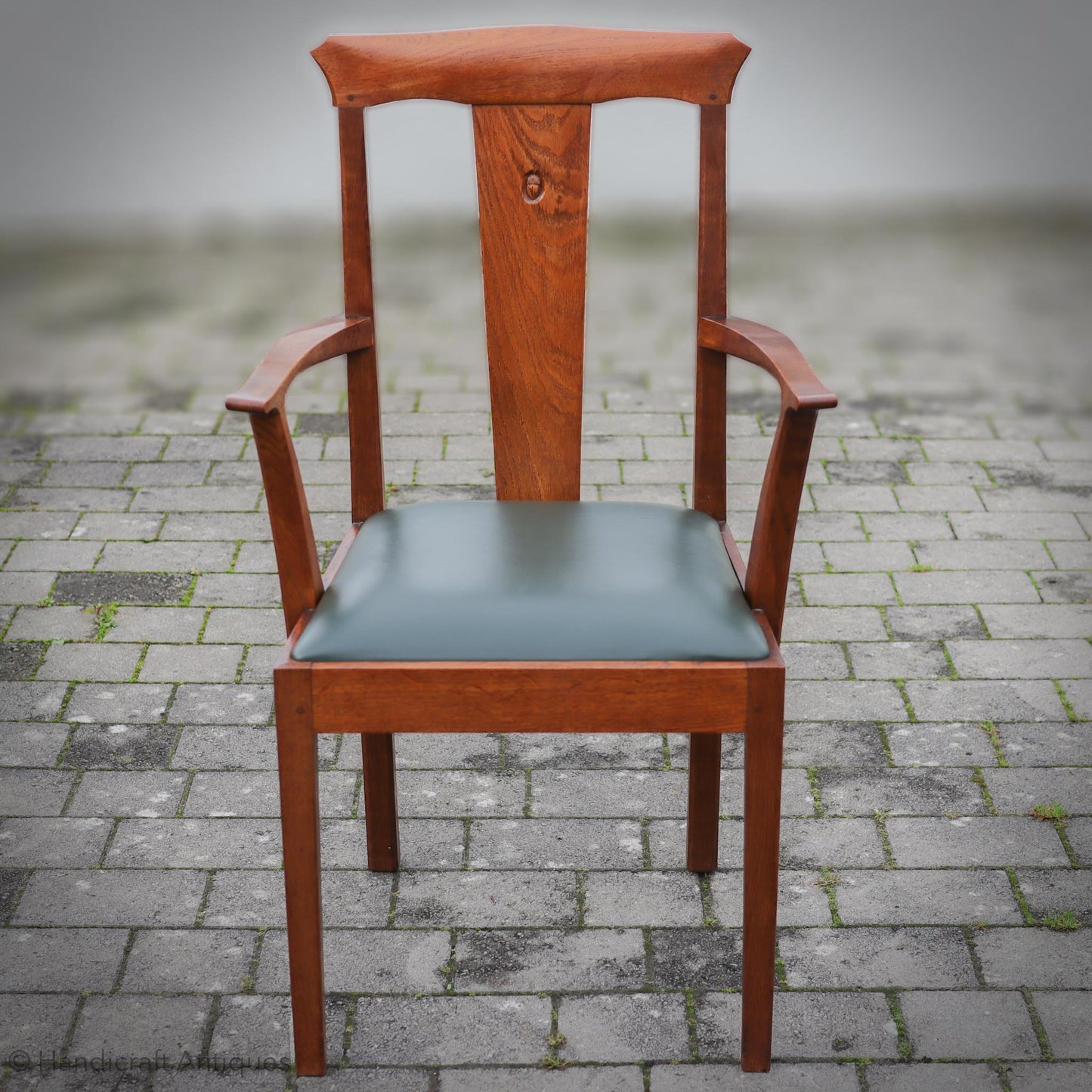 Set of 6 Acornman (Ex-Mouseman) Arts & Crafts Yorkshire School English Oak Chairs