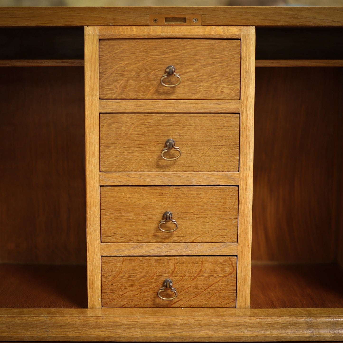 Bob ‘Wrenman’ Hunter Arts & Crafts Yorkshire School Oak Bureau