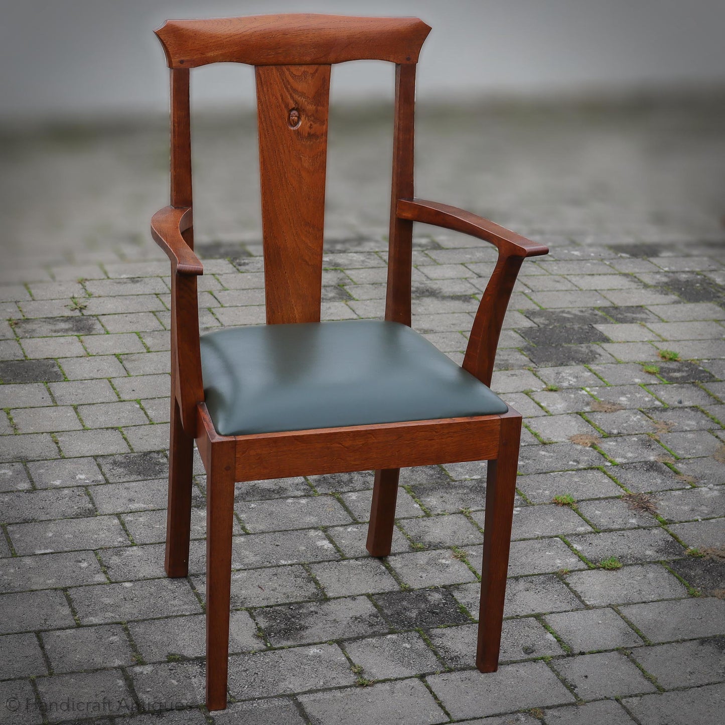 Set of 6 Acornman (Ex-Mouseman) Arts & Crafts Yorkshire School English Oak Chairs