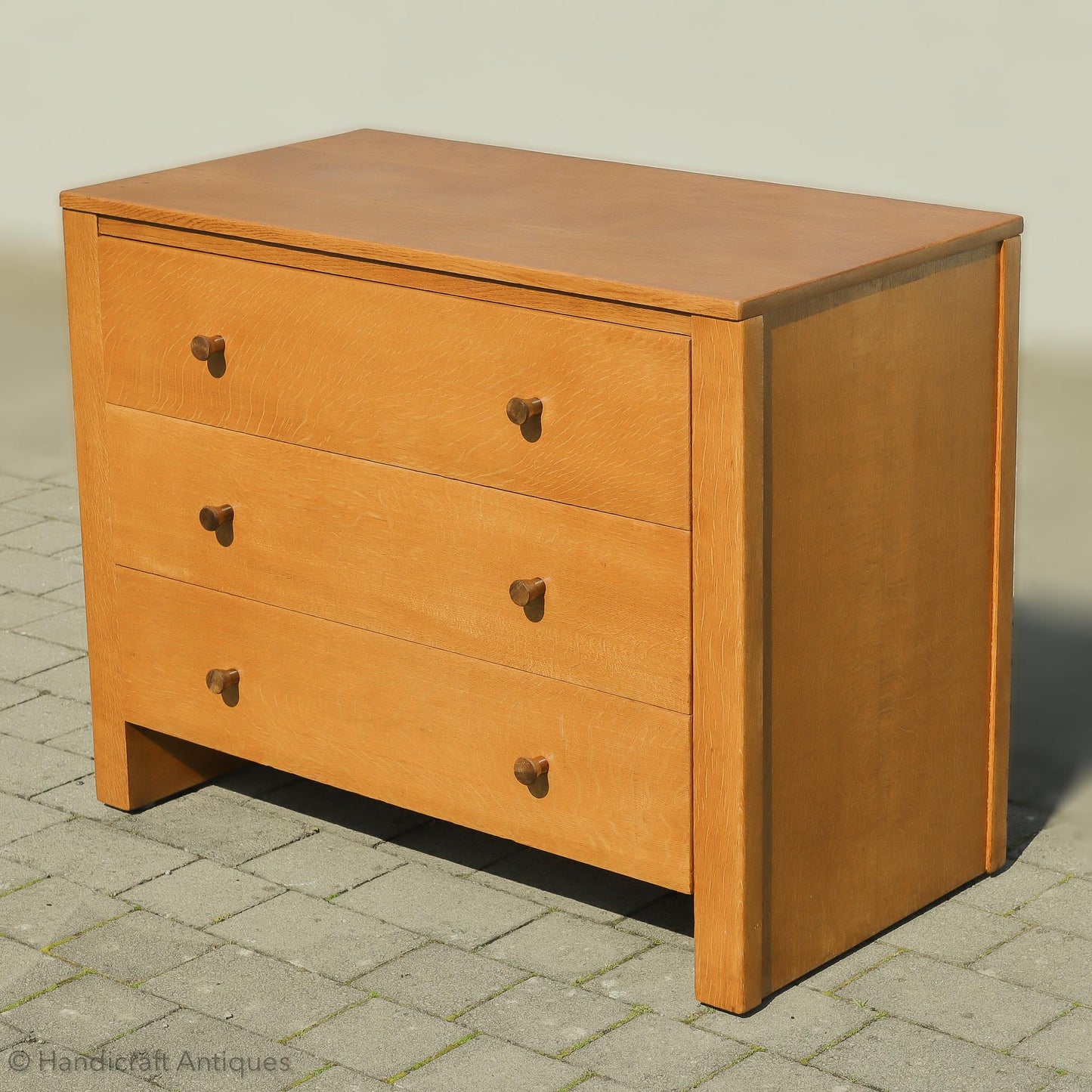 Gordon Russell Arts & Crafts Cotswold School English Oak Chest of Drawers c. 1935
