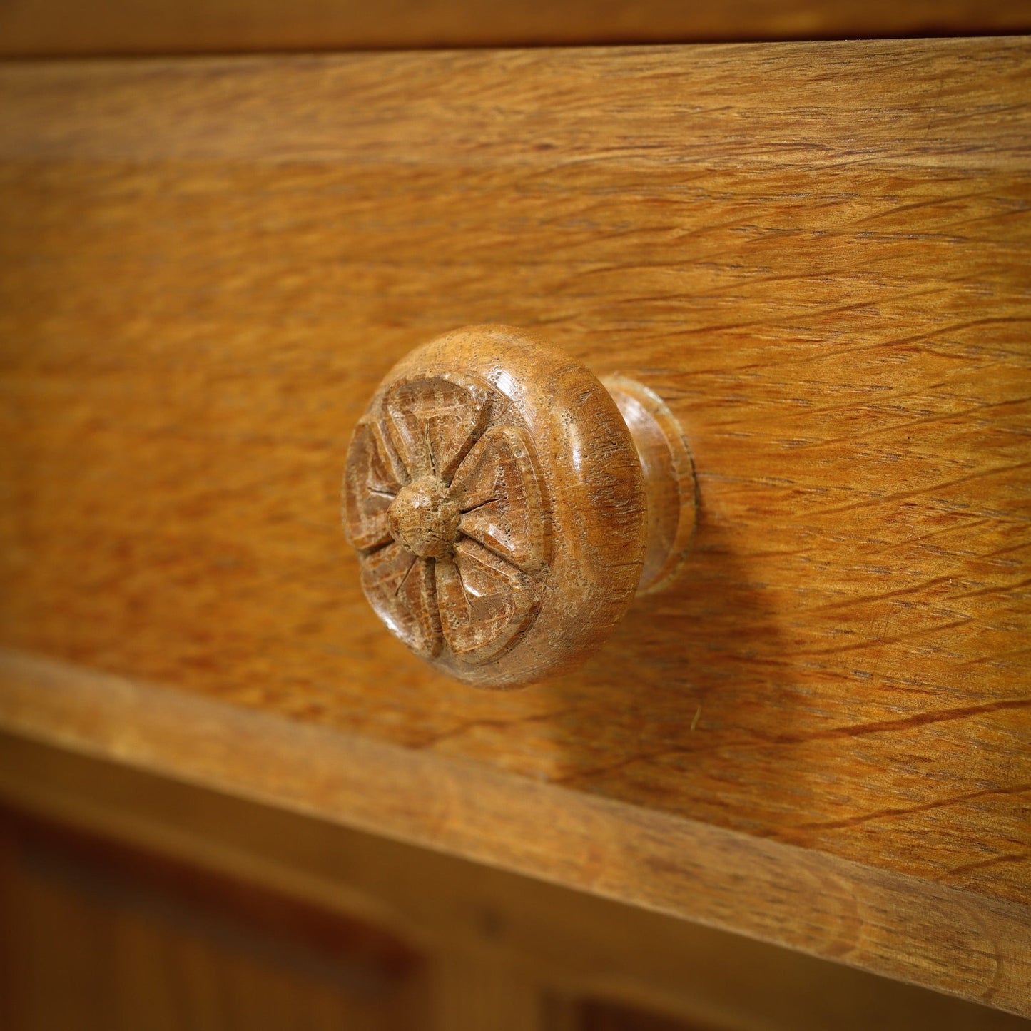 Bob ‘Wrenman’ Hunter Arts & Crafts Yorkshire School Oak Bureau