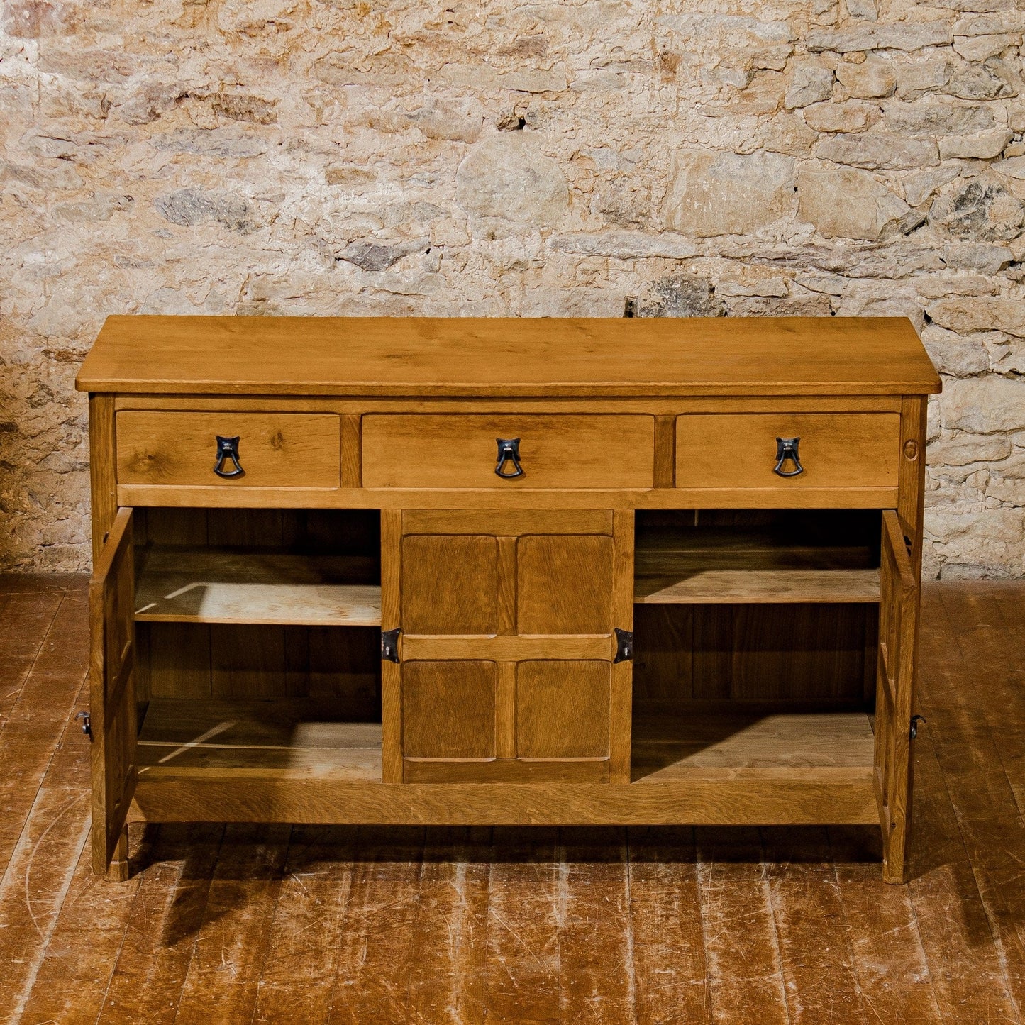 Alan Acornman Grainger, Ex-Mouseman Arts & Crafts Yorkshire School Oak Sideboard