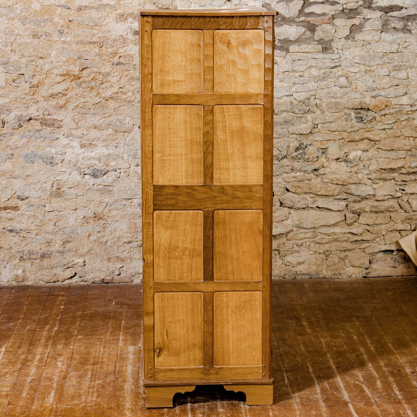 Alan Acornman Grainger (Ex-Mouseman) Arts & Crafts Yorkshire School Oak wardrobe