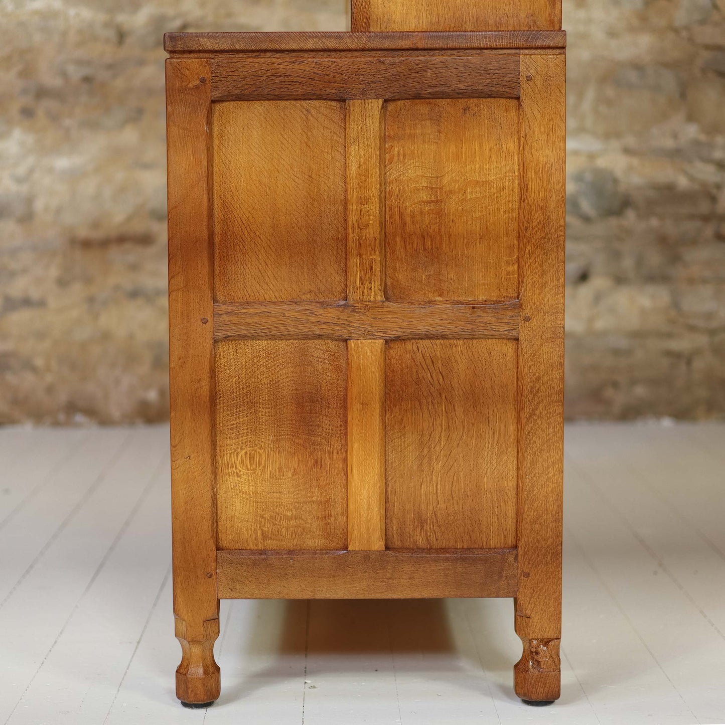 Squirrelman (Ex-Mouseman) Arts & Crafts Yorkshire School English Oak Dresser