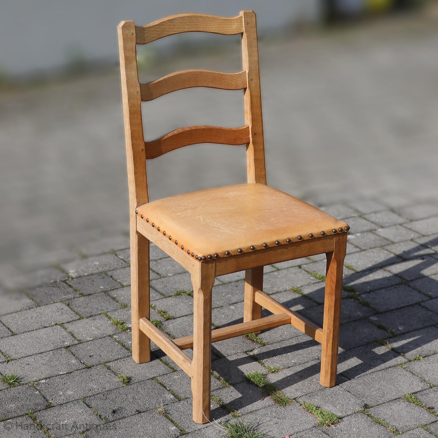 Set of 8 Acornman (Ex-Mouseman) Arts & Crafts Yorkshire School English Oak Chairs