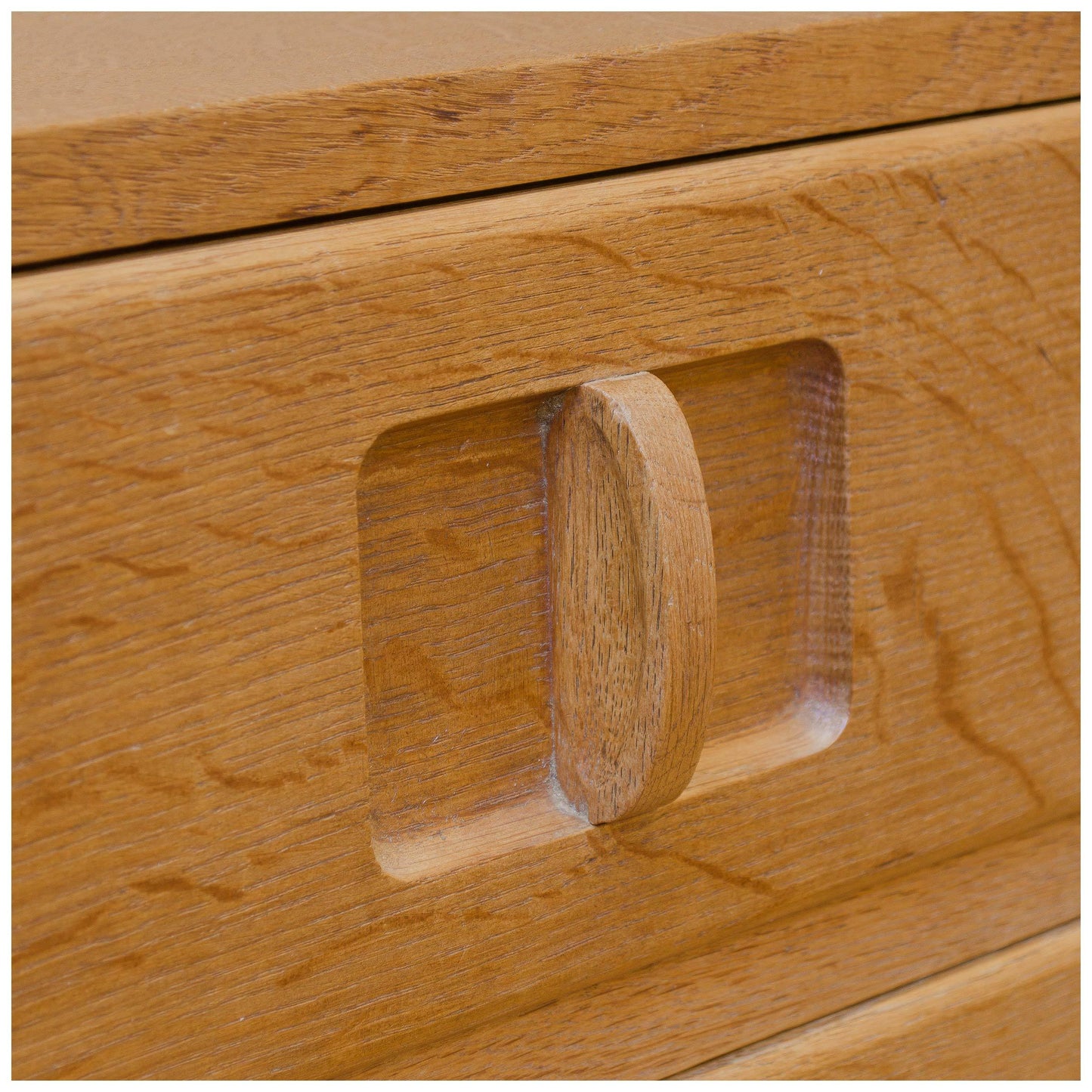 Gordon Russell Arts & Crafts Cotswold School 'Ilmington' Oak Chest of Drawers