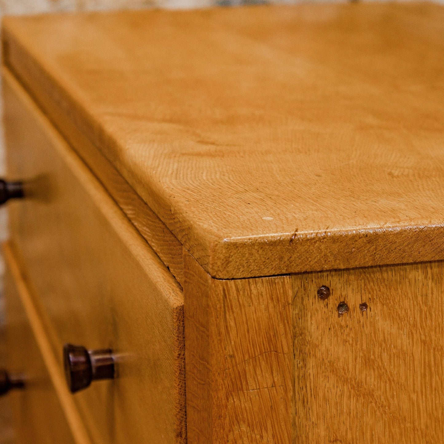 Gordon Russell Arts & Crafts Cotswold School English Oak Chest of Drawers c. 1935