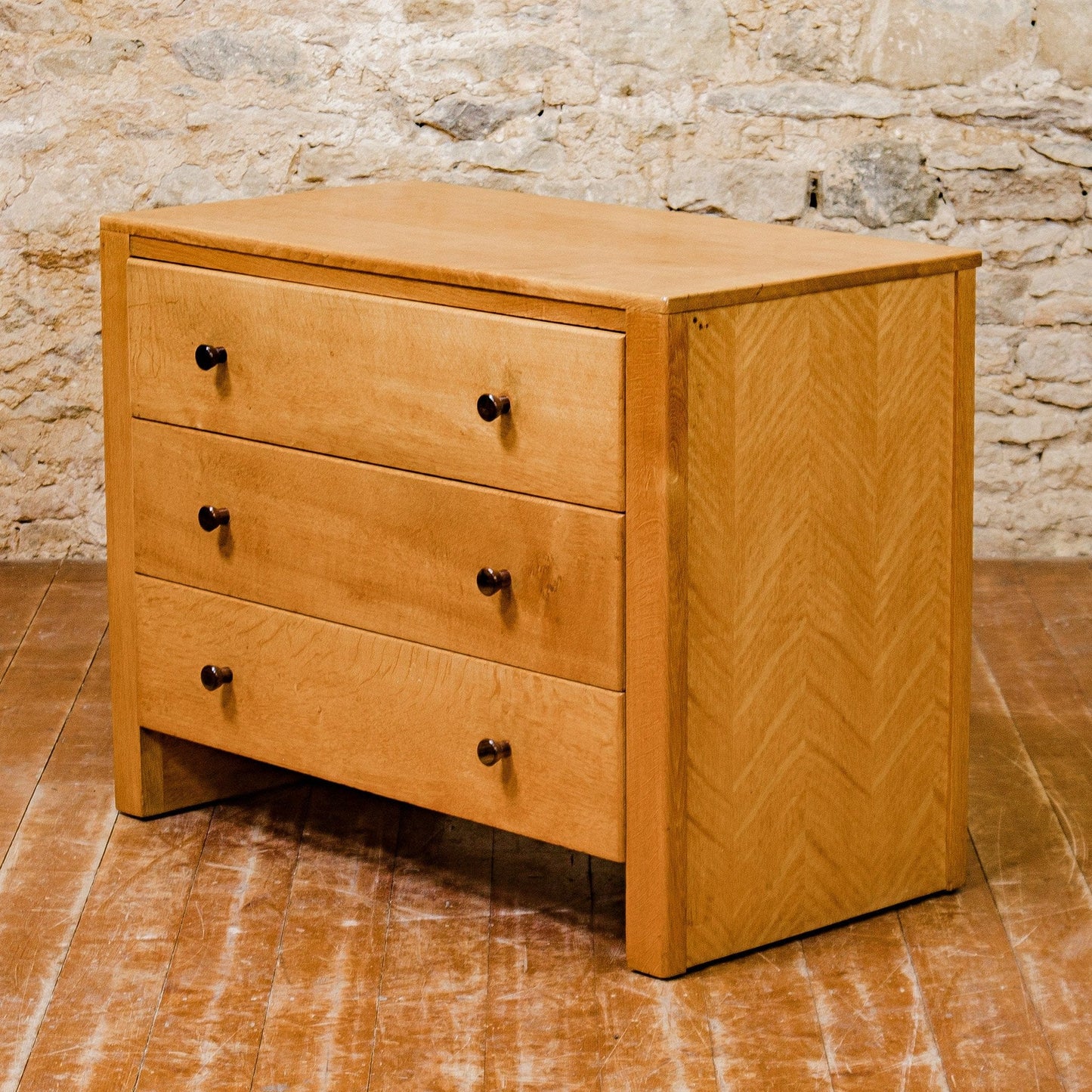 Gordon Russell Arts & Crafts Cotswold School English Oak Chest of Drawers c. 1935