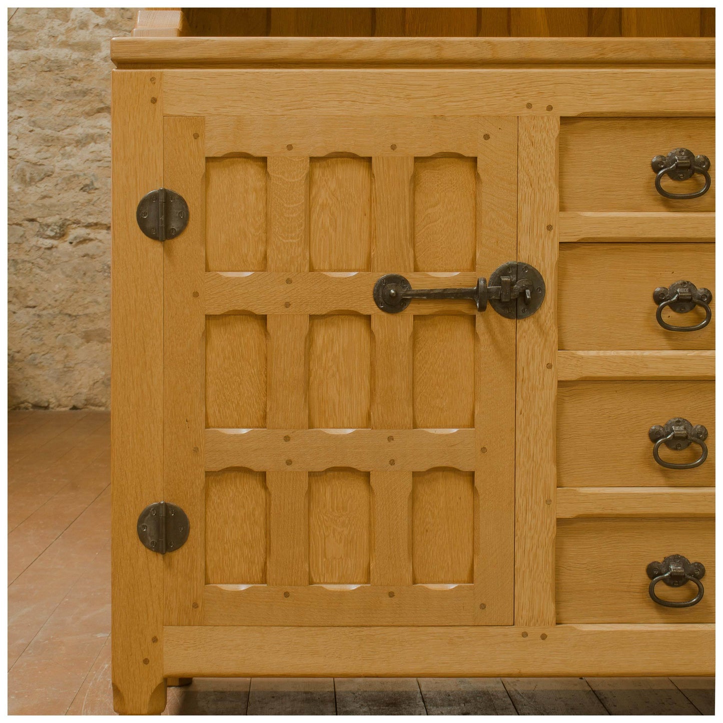 Horace 'Knightman' Knight Arts & Crafts Yorkshire School English Oak Dresser