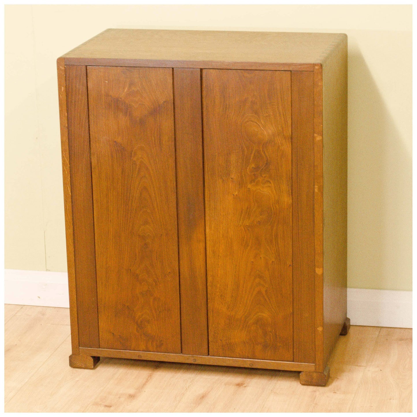 James Cleasby Dent (Ex-Stanley Webb Davies) Arts and Crafts Oak Media Cabinet