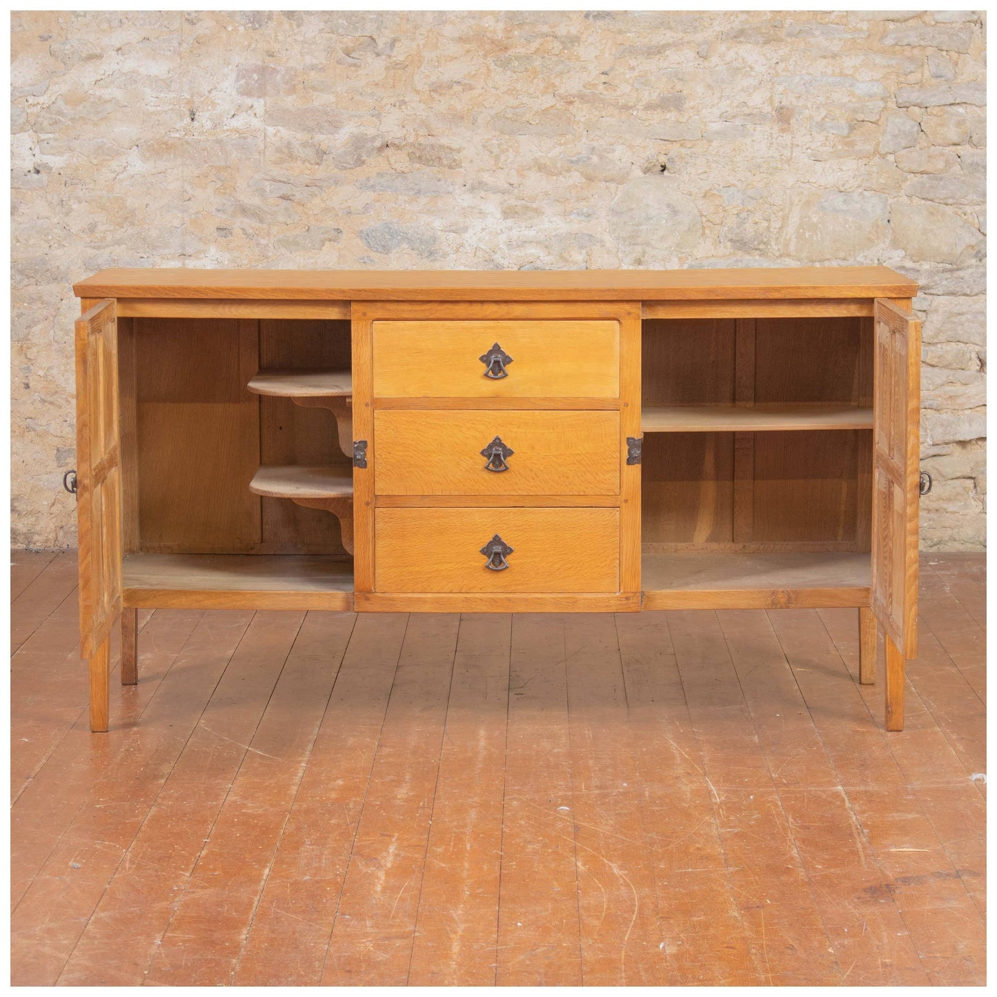 Squirrelman (Ex-Mouseman) Arts & Crafts Yorkshire School English Oak Sideboard