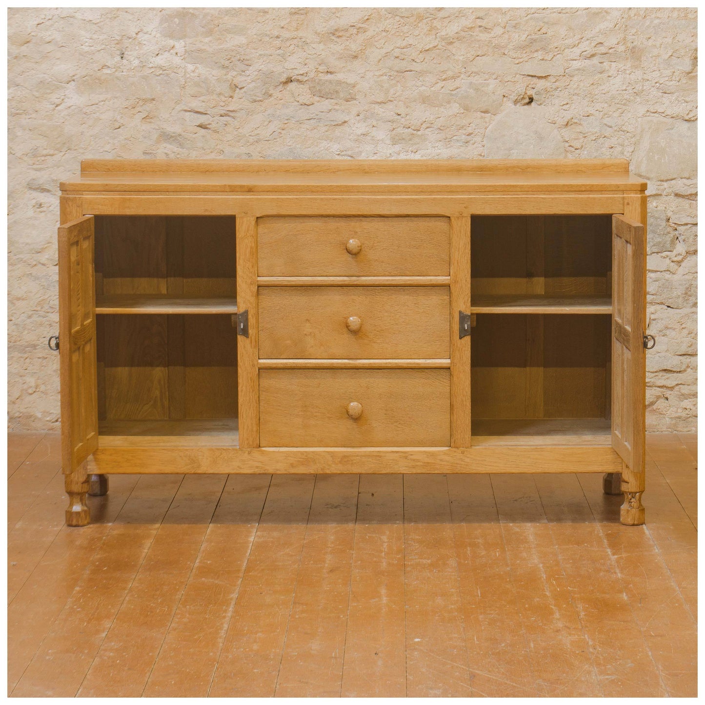 Squirrelman (Ex-Mouseman) Arts & Crafts Yorkshire School English Oak Sideboard
