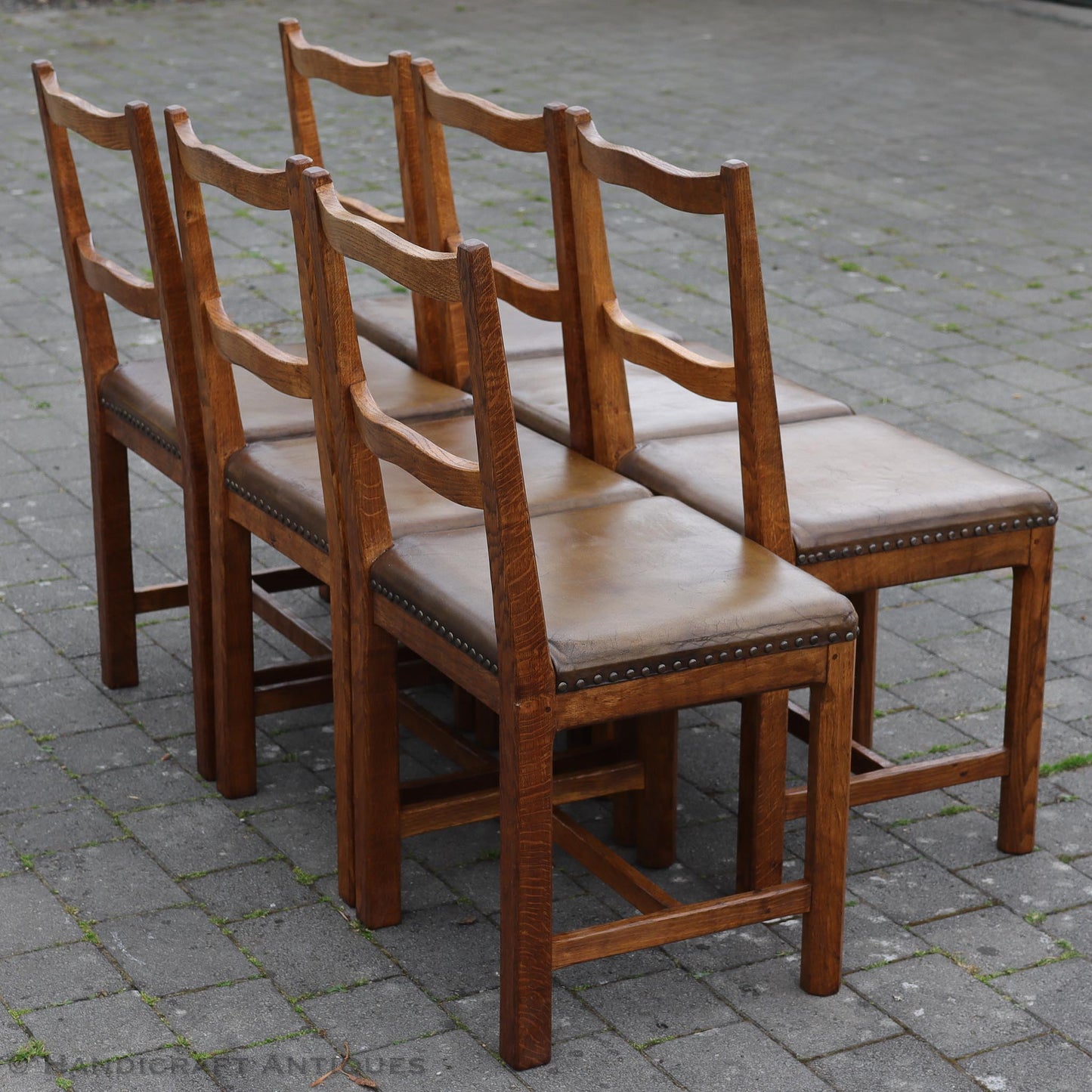 Derek 'Lizardman' Slater Arts & Crafts Yorkshire School English Oak Chair c. 1970.