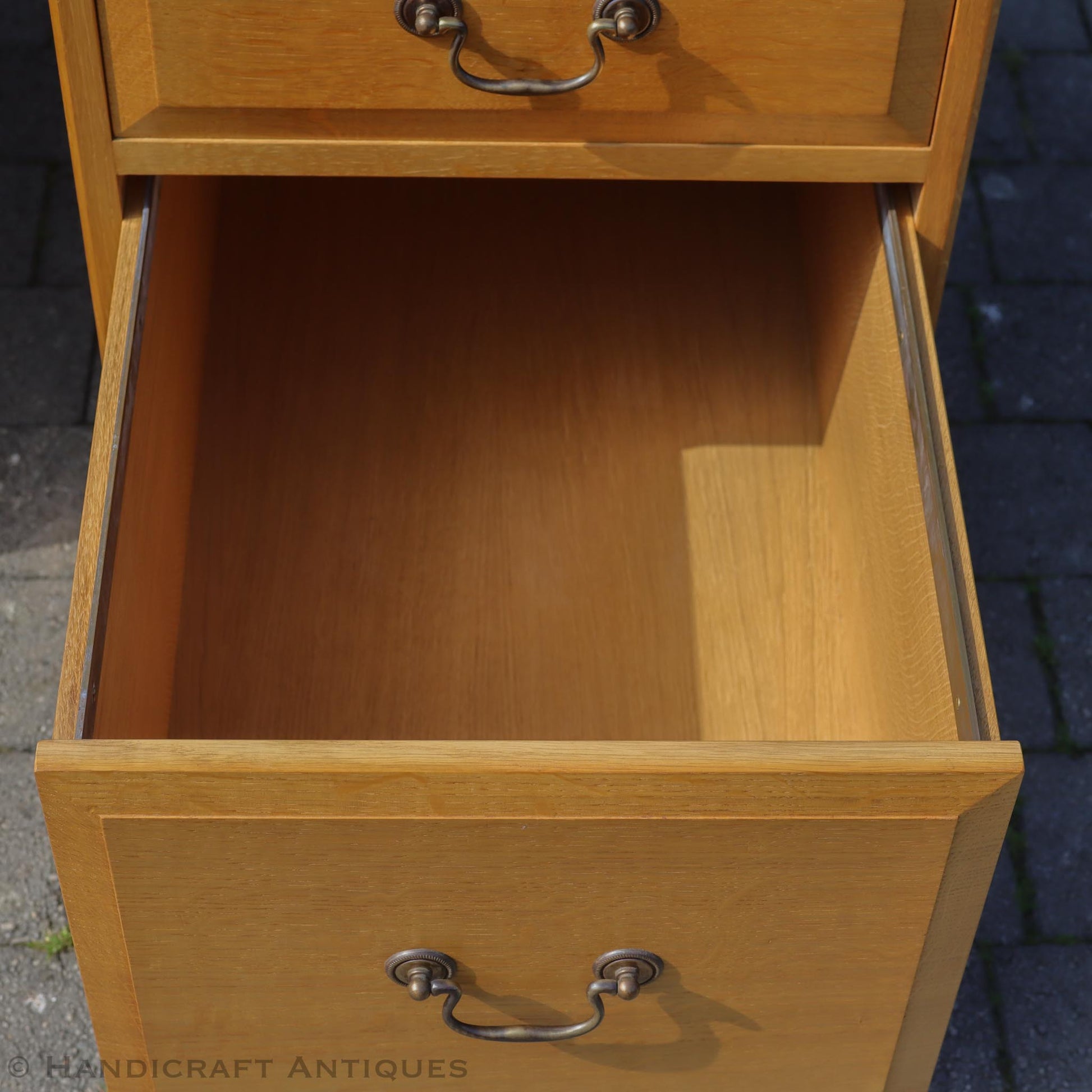 Andrew  Jordon Arts & Crafts Lakes School English Oak Pedestal Desk