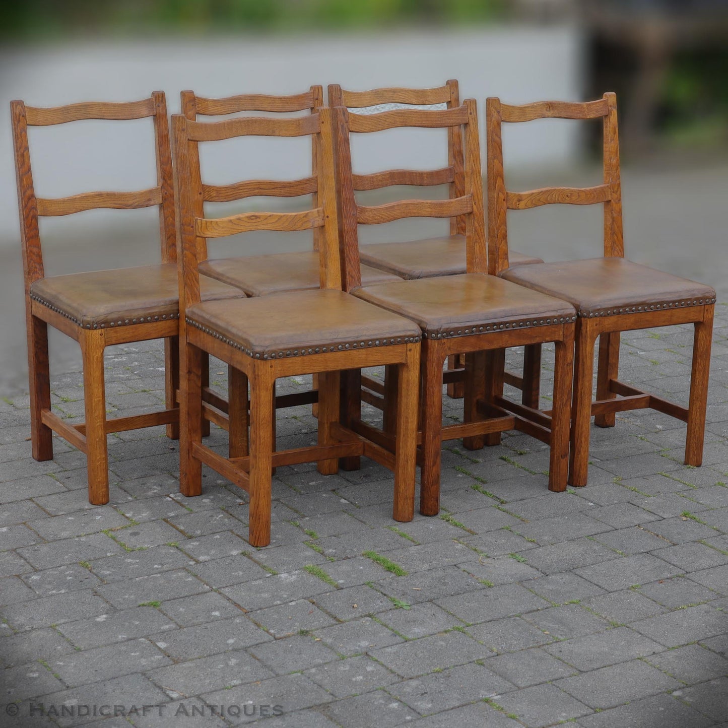 Derek 'Lizardman' Slater Arts & Crafts Yorkshire School English Oak Chair c. 1970.