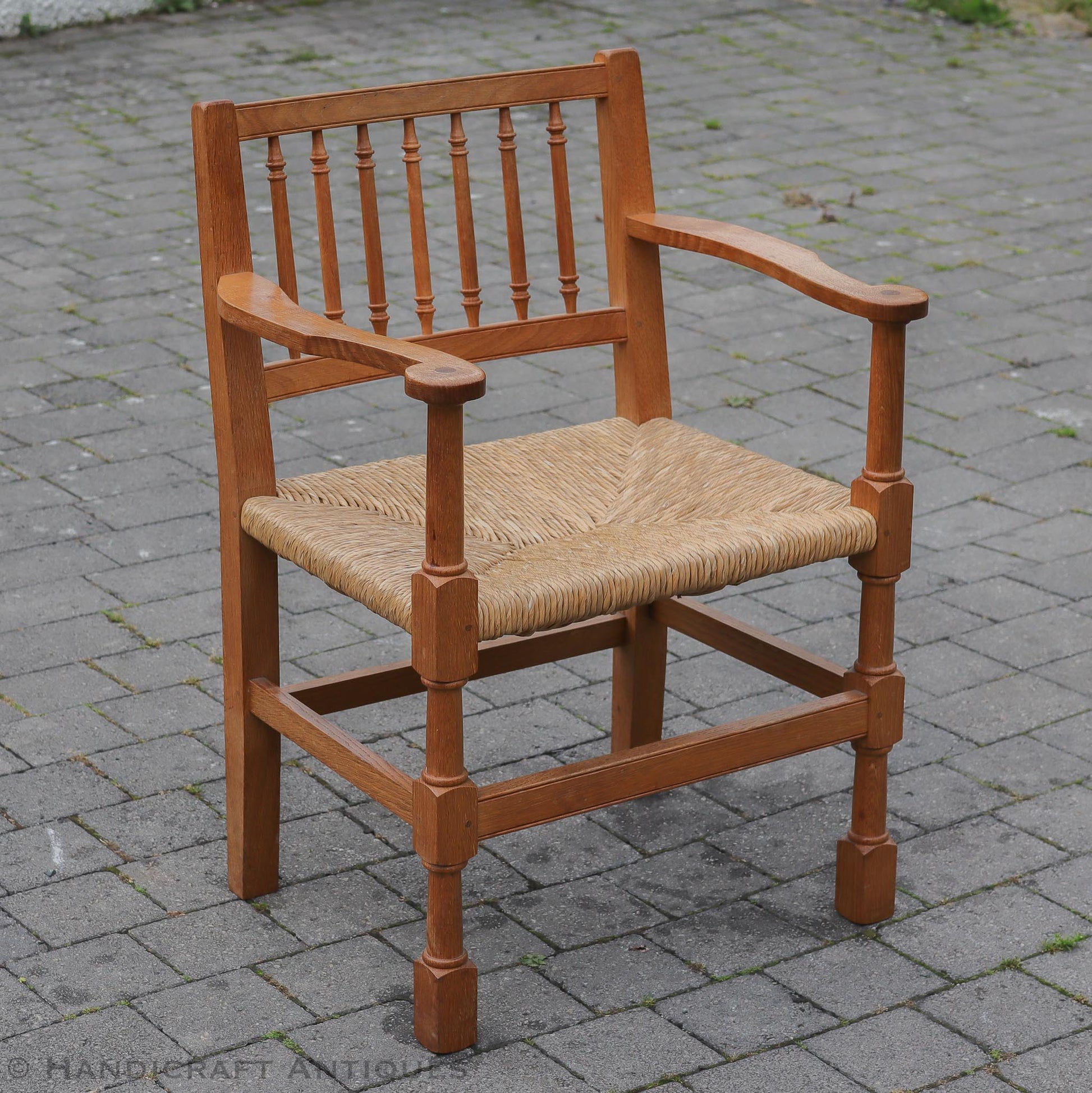 Peter Hall of Staveley Arts & Crafts Lakes School Turned Leg English Oak Chair 1978.